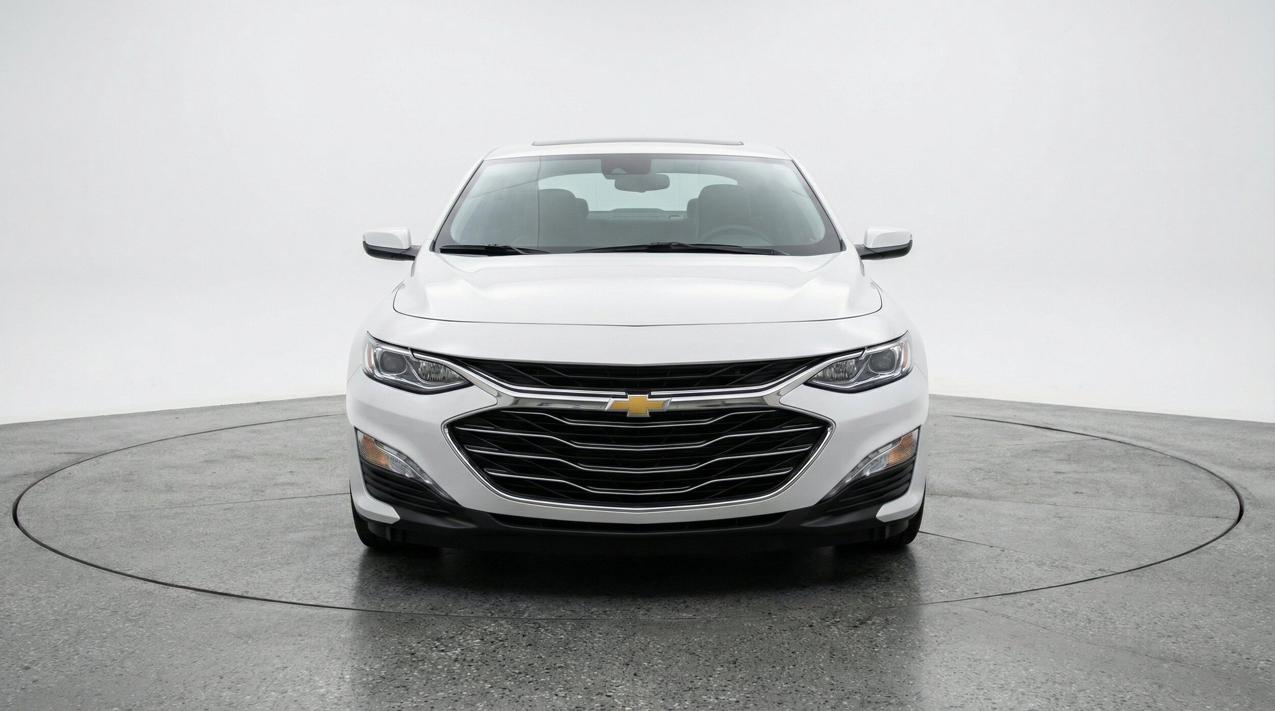 Thumbnail: 2024 Chevrolet Malibu - 2