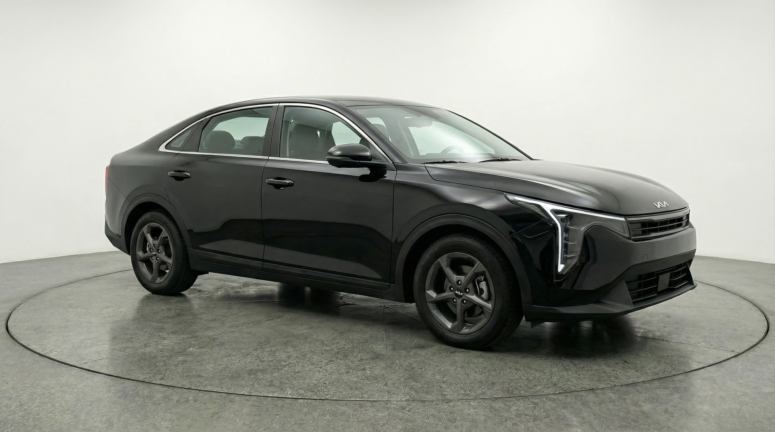 Thumbnail: 2025 Kia K4 - 1