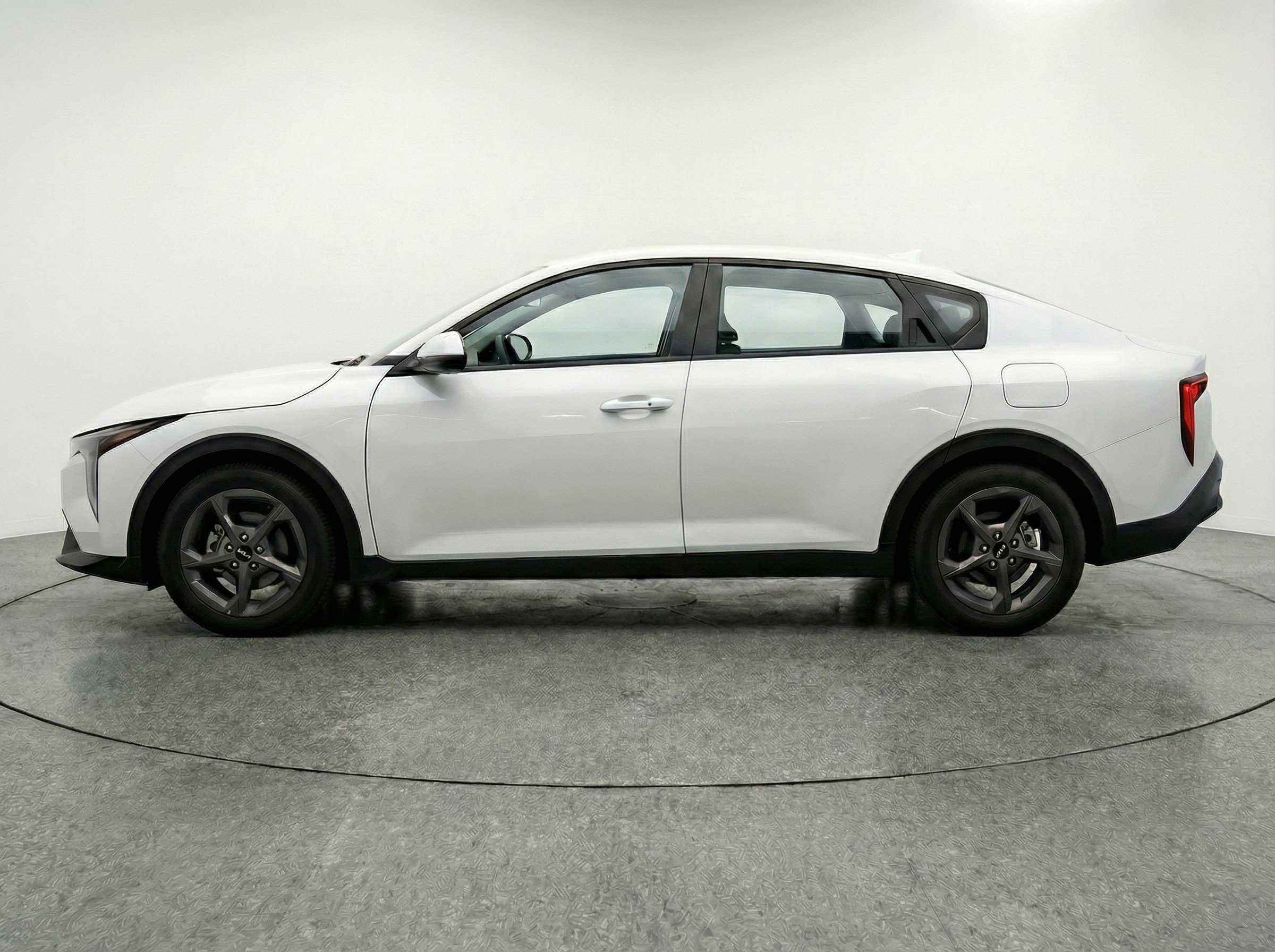 Thumbnail: 2025 Kia K4 - 5