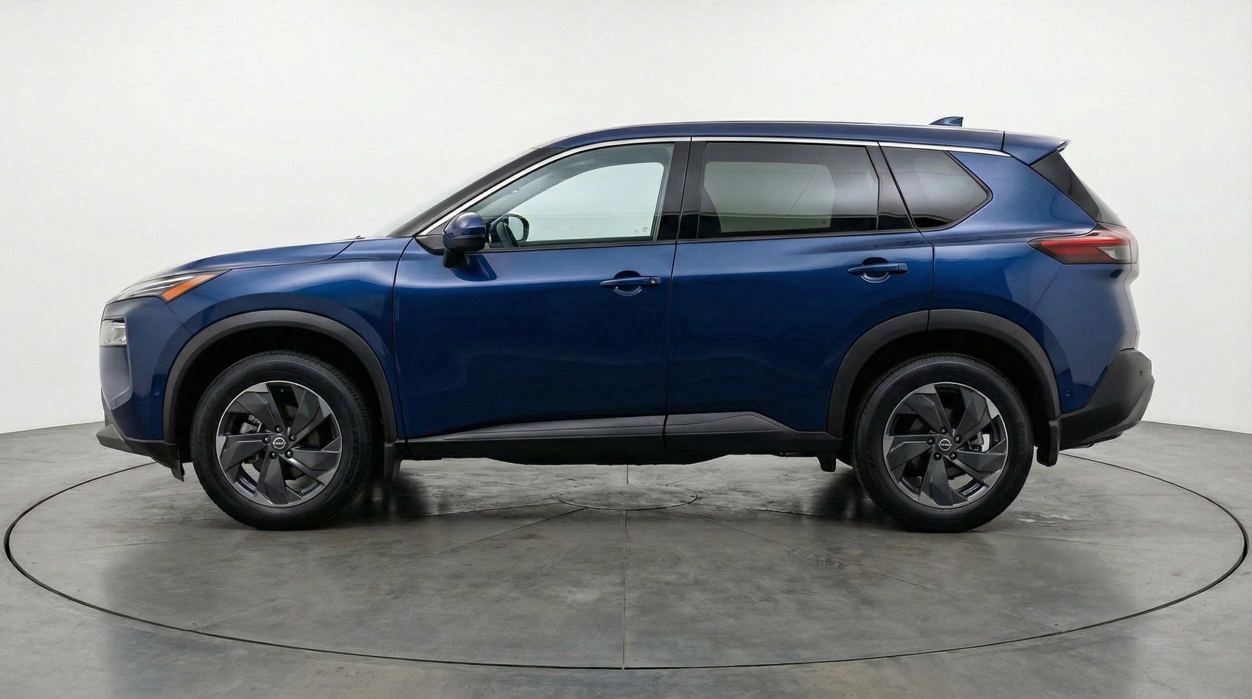 Thumbnail: 2025 Nissan Rogue - 5