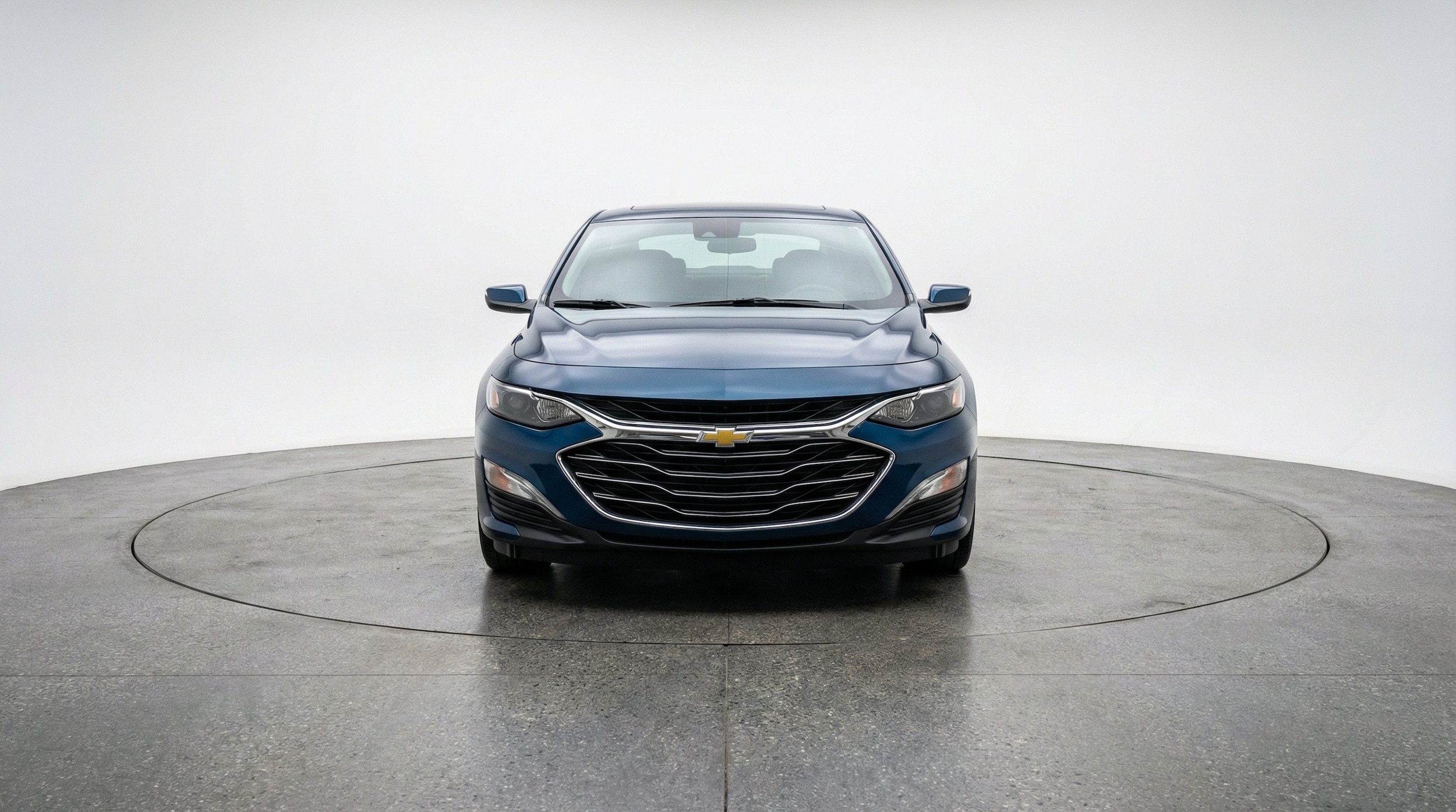 Thumbnail: 2024 Chevrolet Malibu - 2