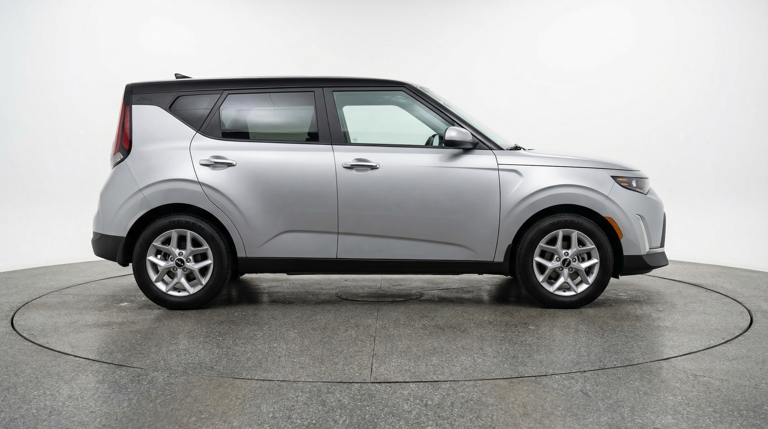 Thumbnail: 2025 Kia Soul - 8