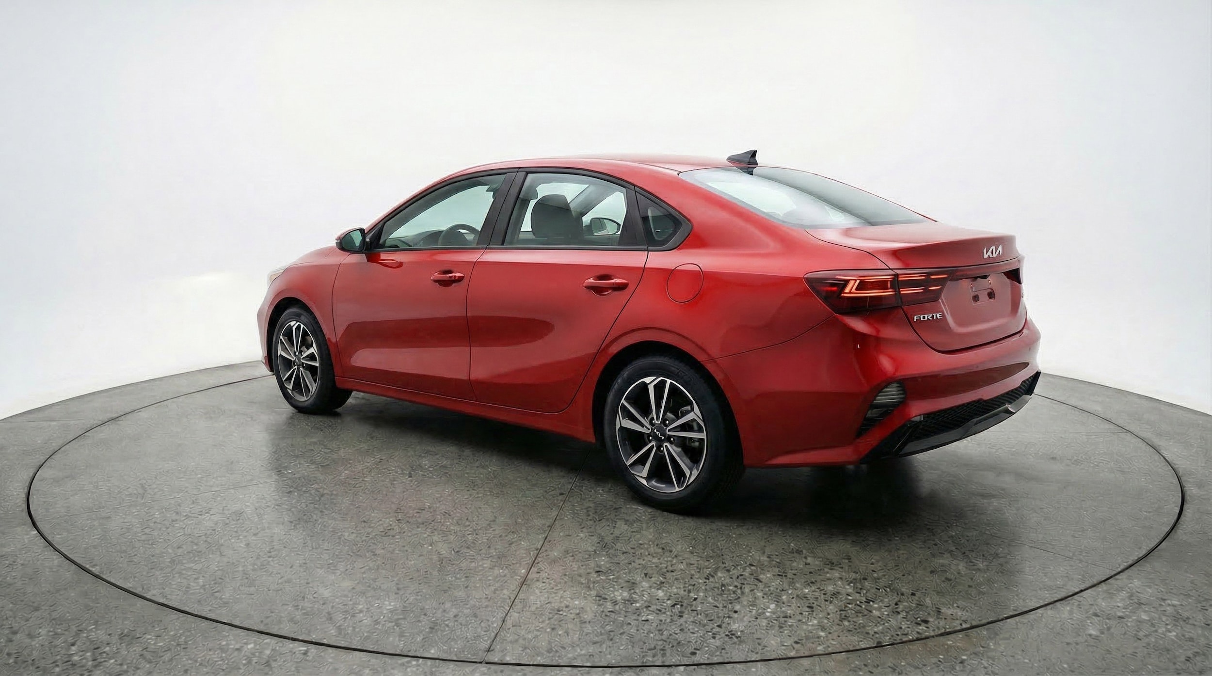 Thumbnail: 2024 Kia Forte - 6