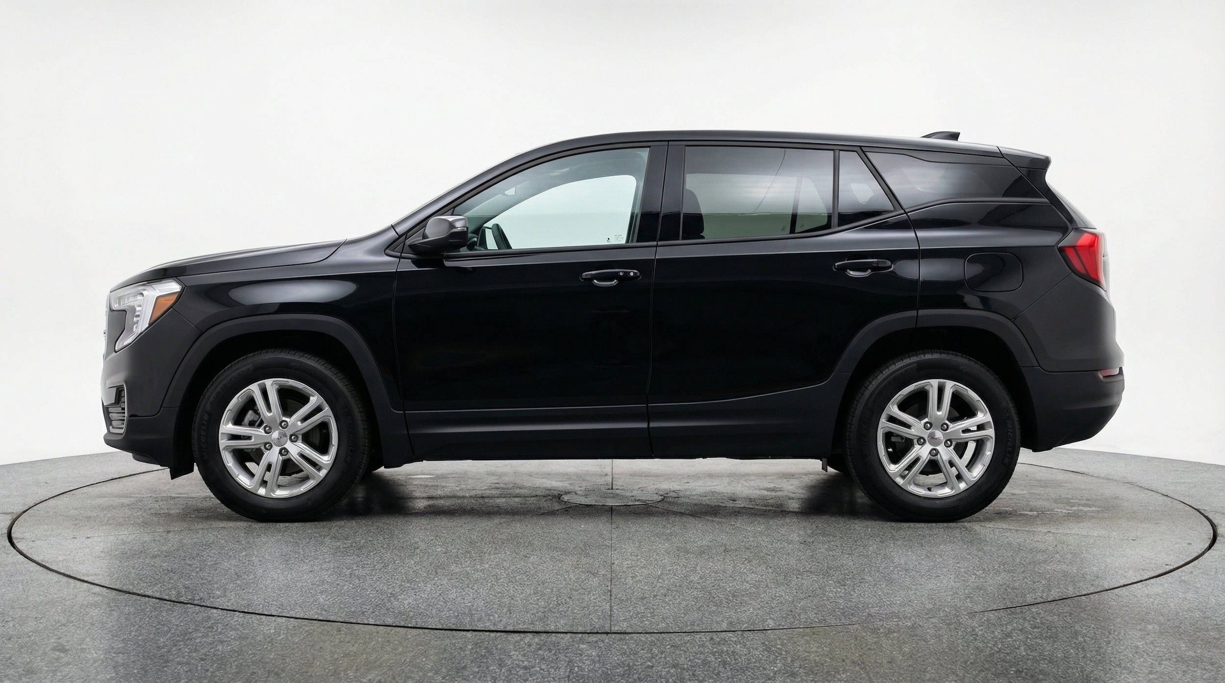 Thumbnail: 2024 GMC Terrain - 5