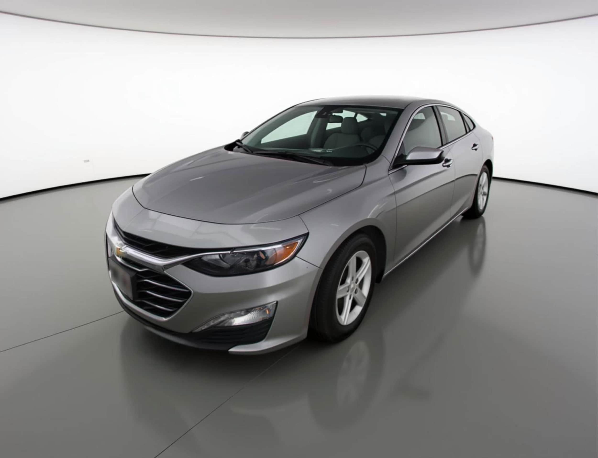 Thumbnail: 2023 Chevrolet Malibu - 3