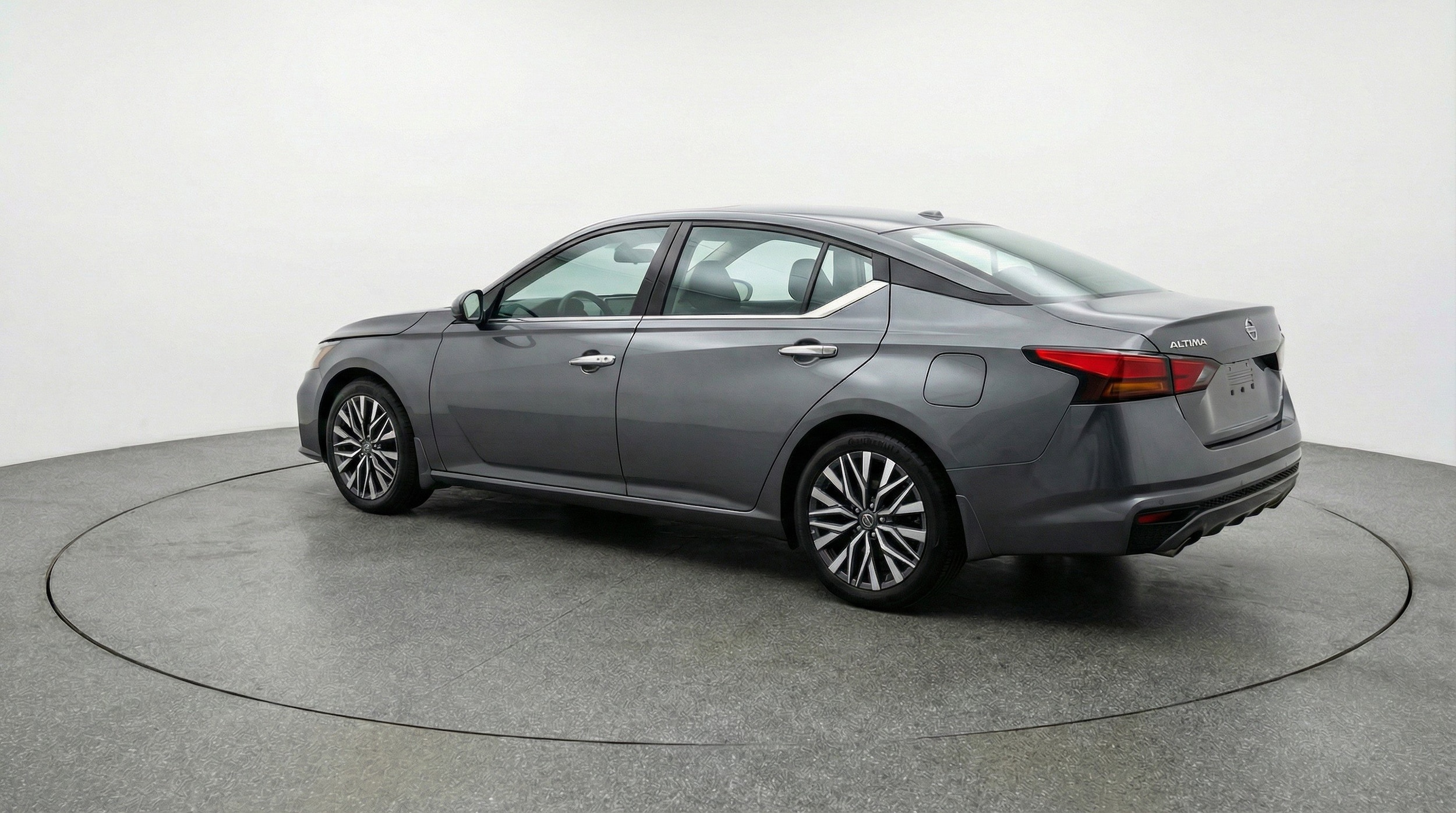 Thumbnail: 2025 Nissan Altima - 6
