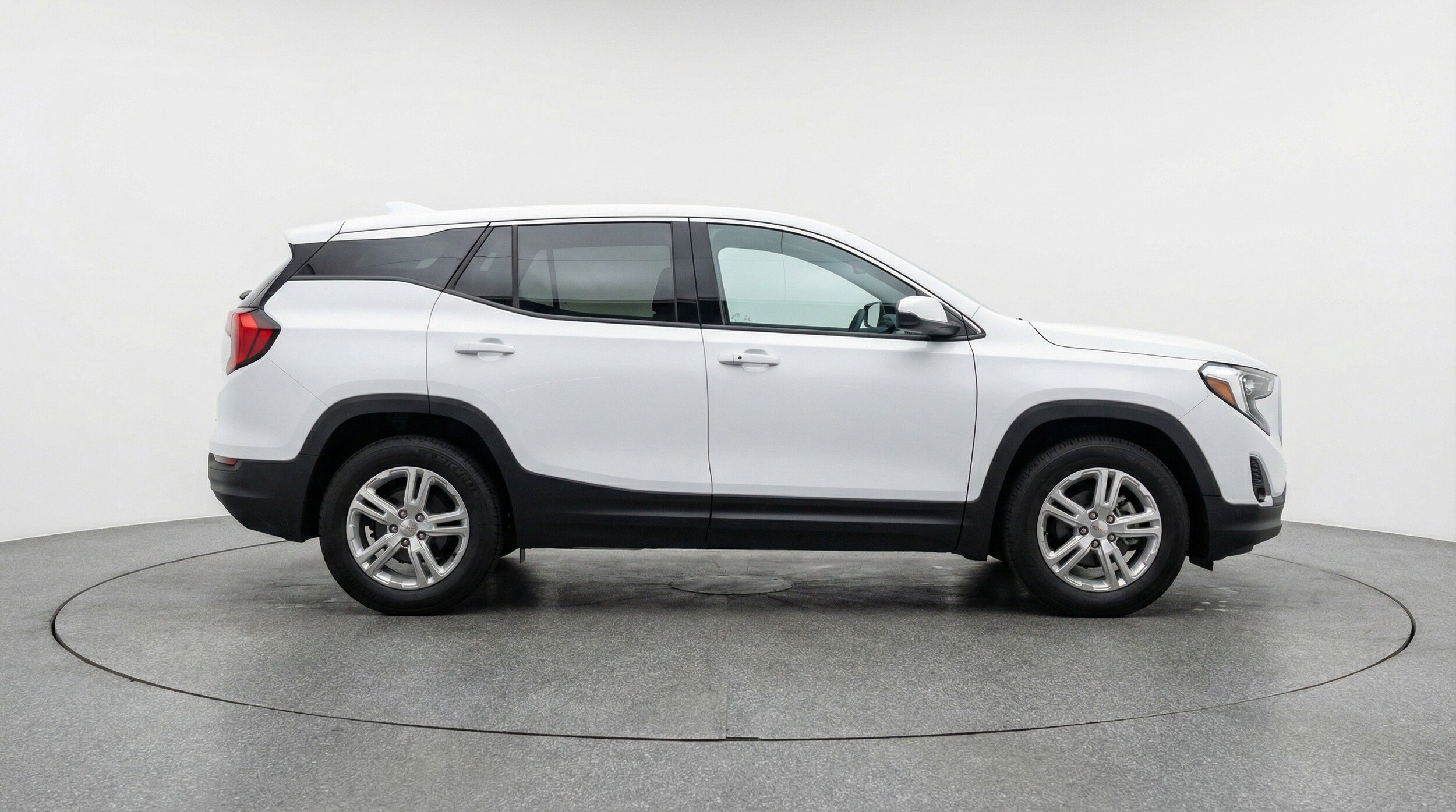 Thumbnail: 2024 GMC Terrain - 11