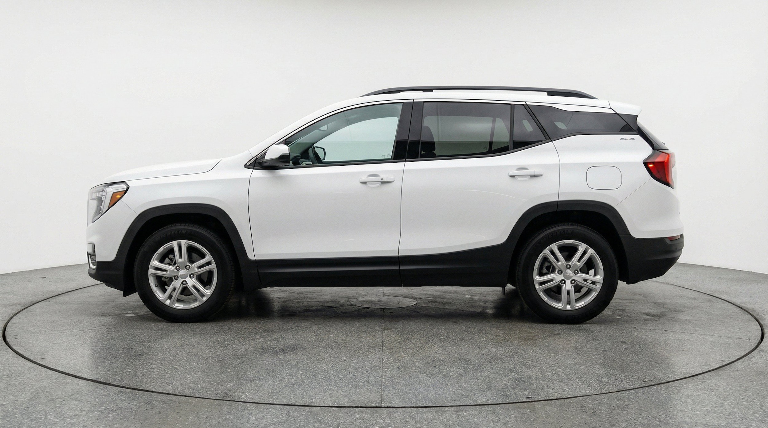Thumbnail: 2024 GMC Terrain - 5