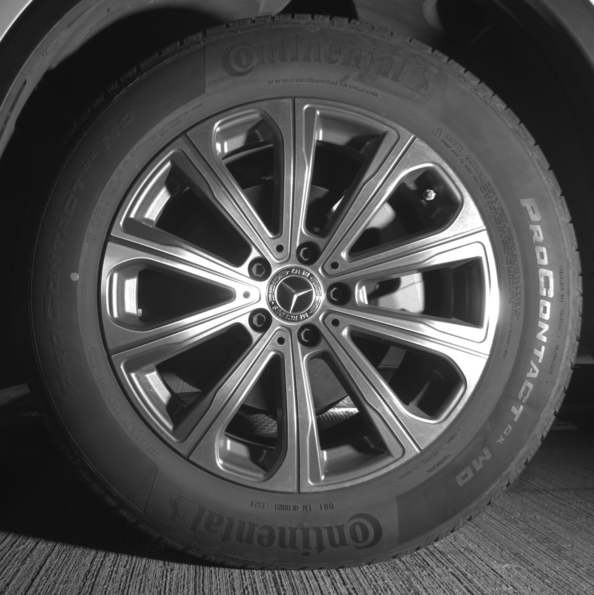 Thumbnail: 2024 Mercedes-Benz GLC - 12