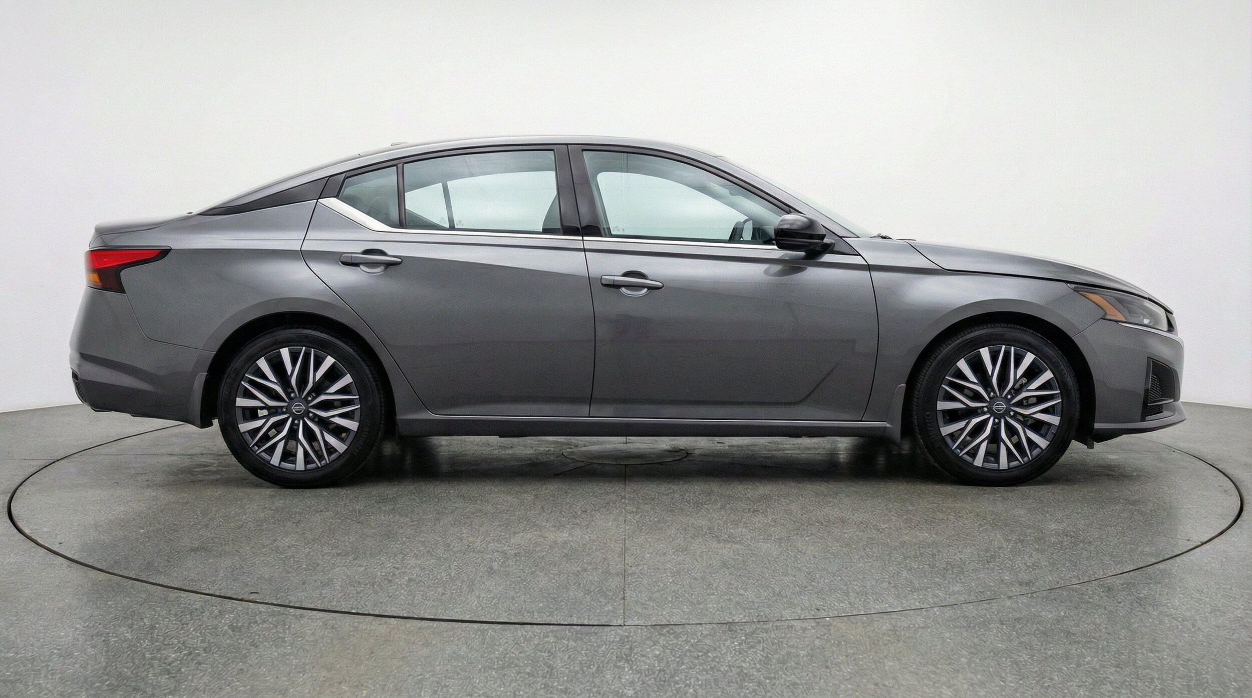 Thumbnail: 2025 Nissan Altima - 11
