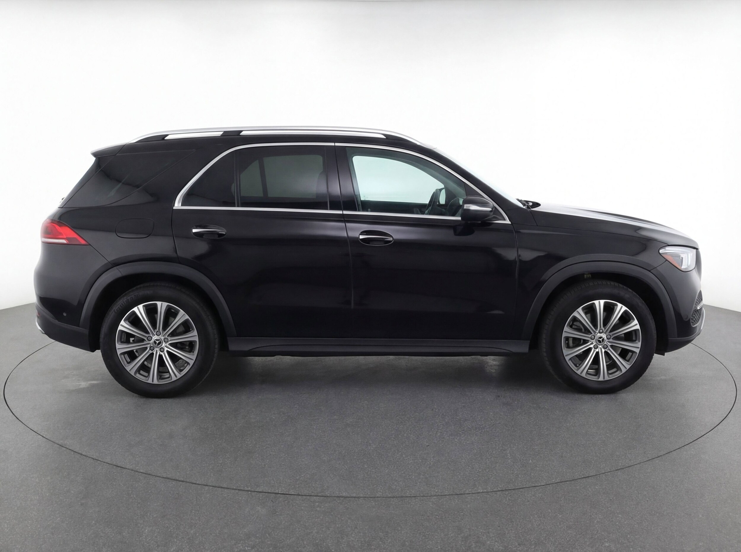 Thumbnail: 2024 Mercedes-Benz GLC - 11