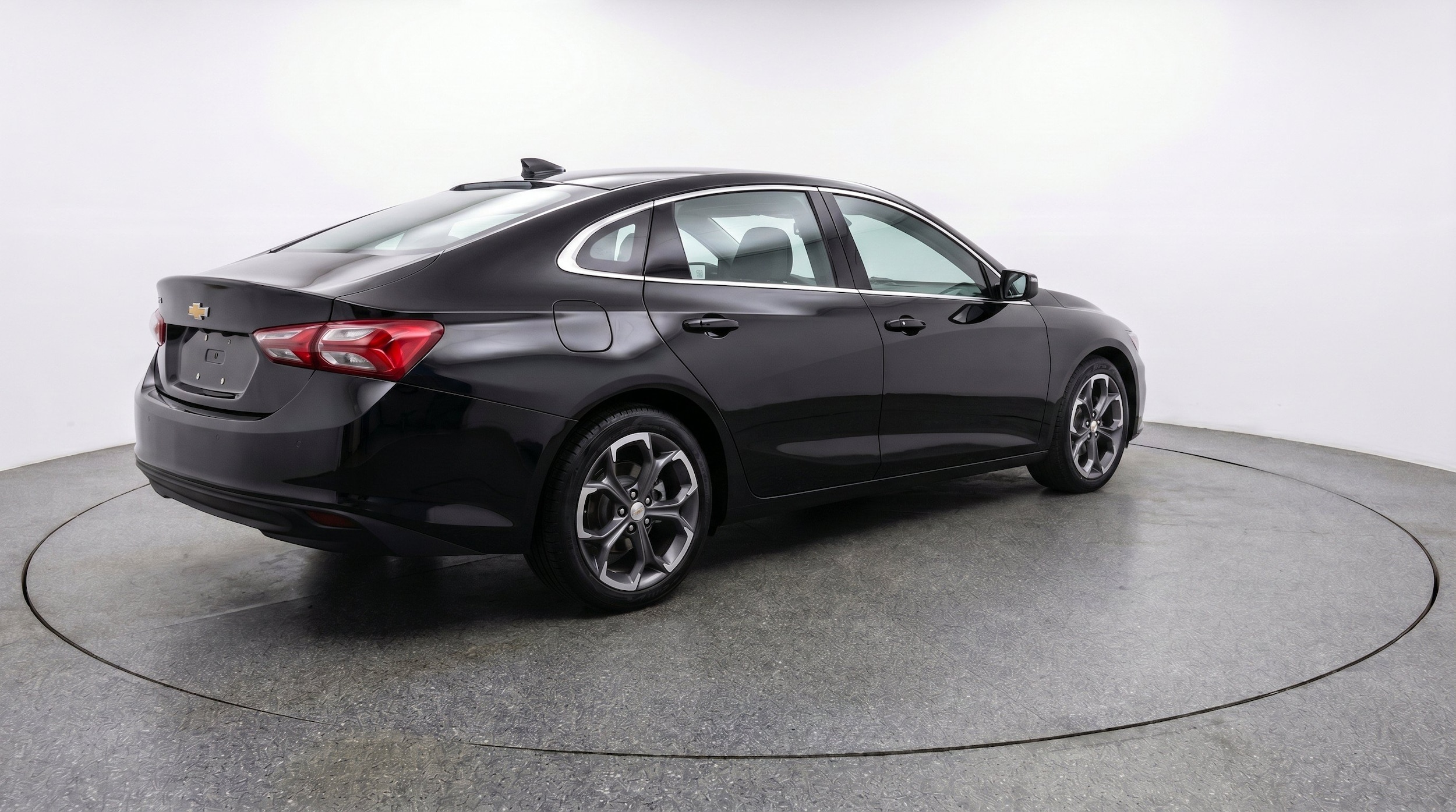 Thumbnail: 2024 Chevrolet Malibu - 9