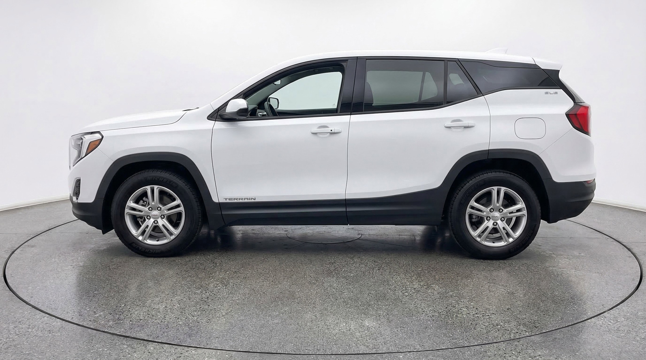 Thumbnail: 2024 GMC Terrain - 5