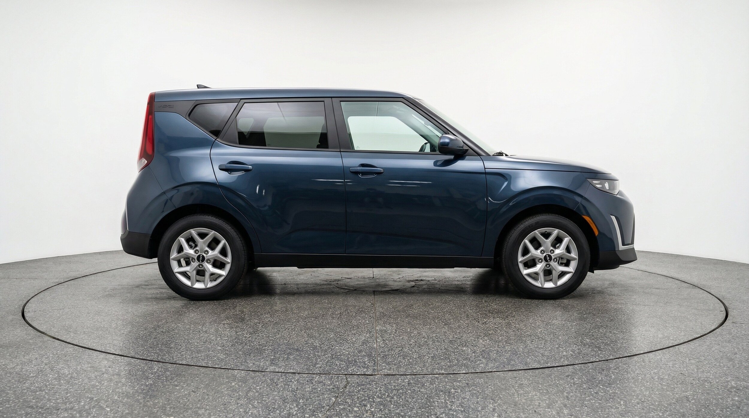 Thumbnail: 2025 Kia Soul - 11