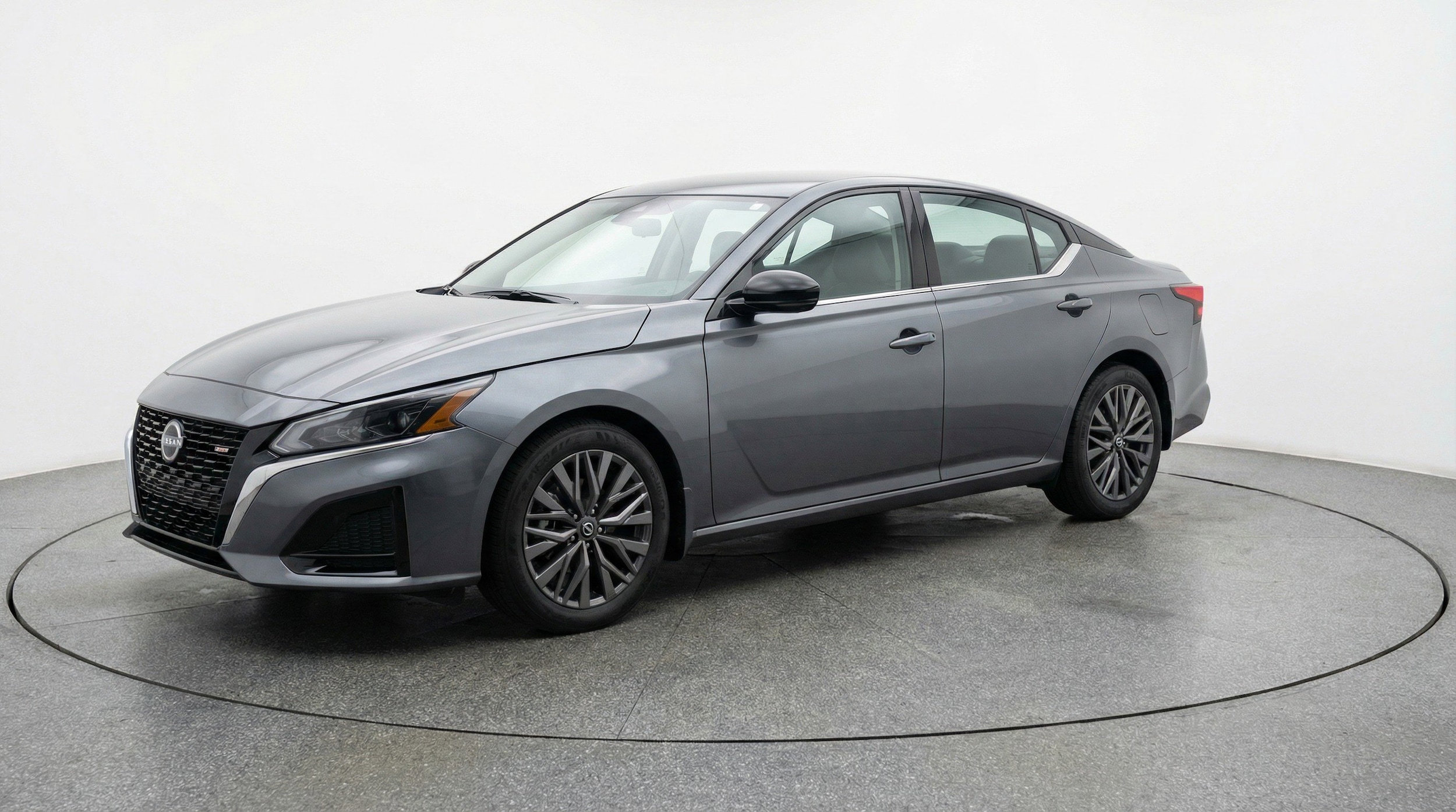 Thumbnail: 2025 Nissan Altima - 3