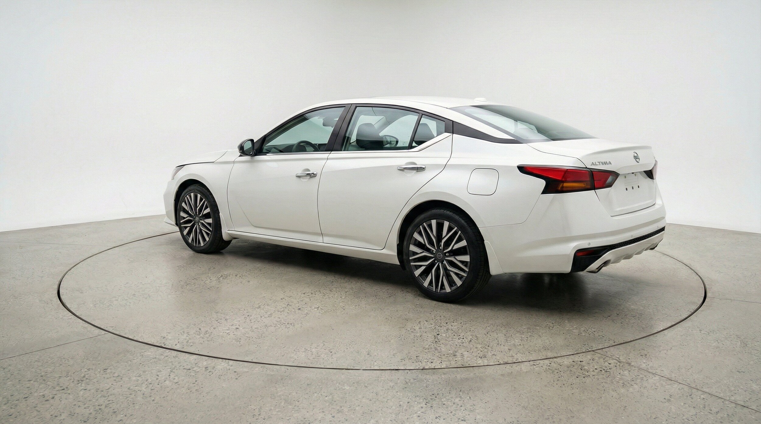 Thumbnail: 2025 Nissan Altima - 6