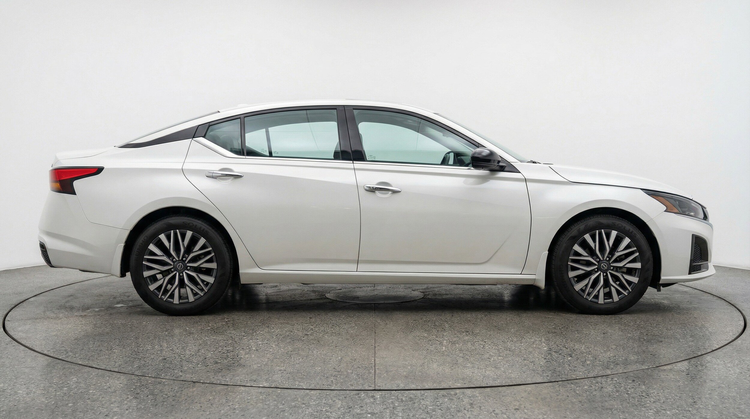 Thumbnail: 2025 Nissan Altima - 11