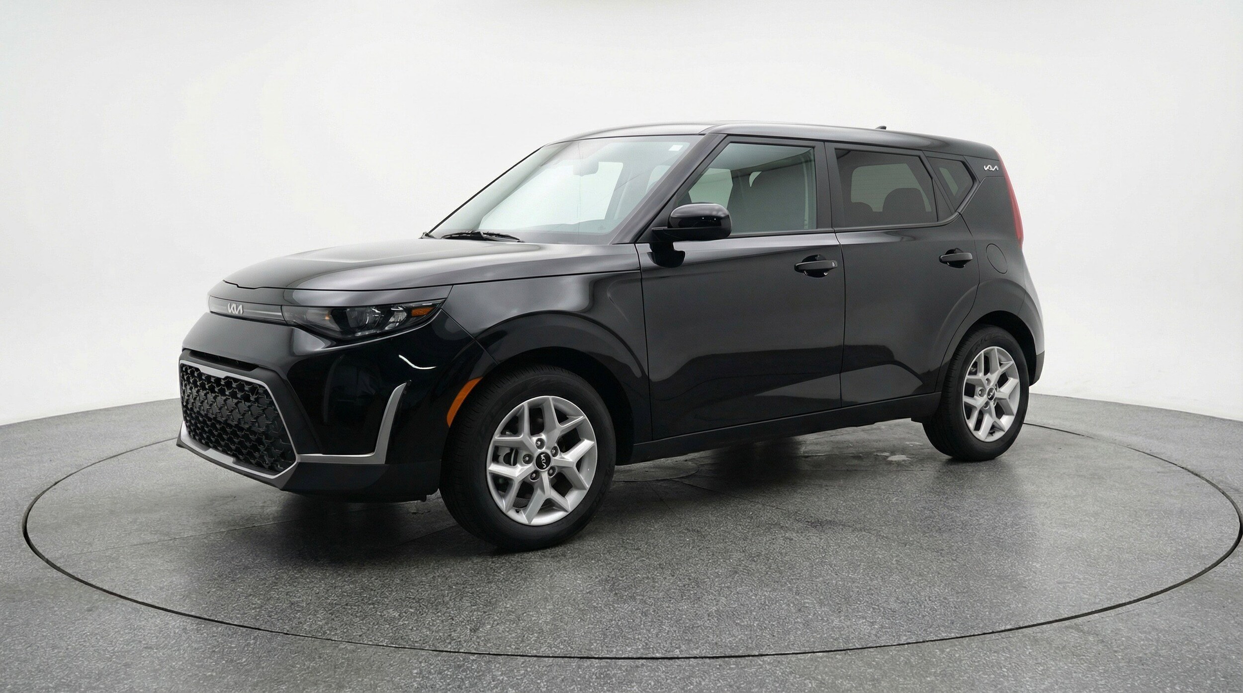 Thumbnail: 2025 Kia Soul - 3