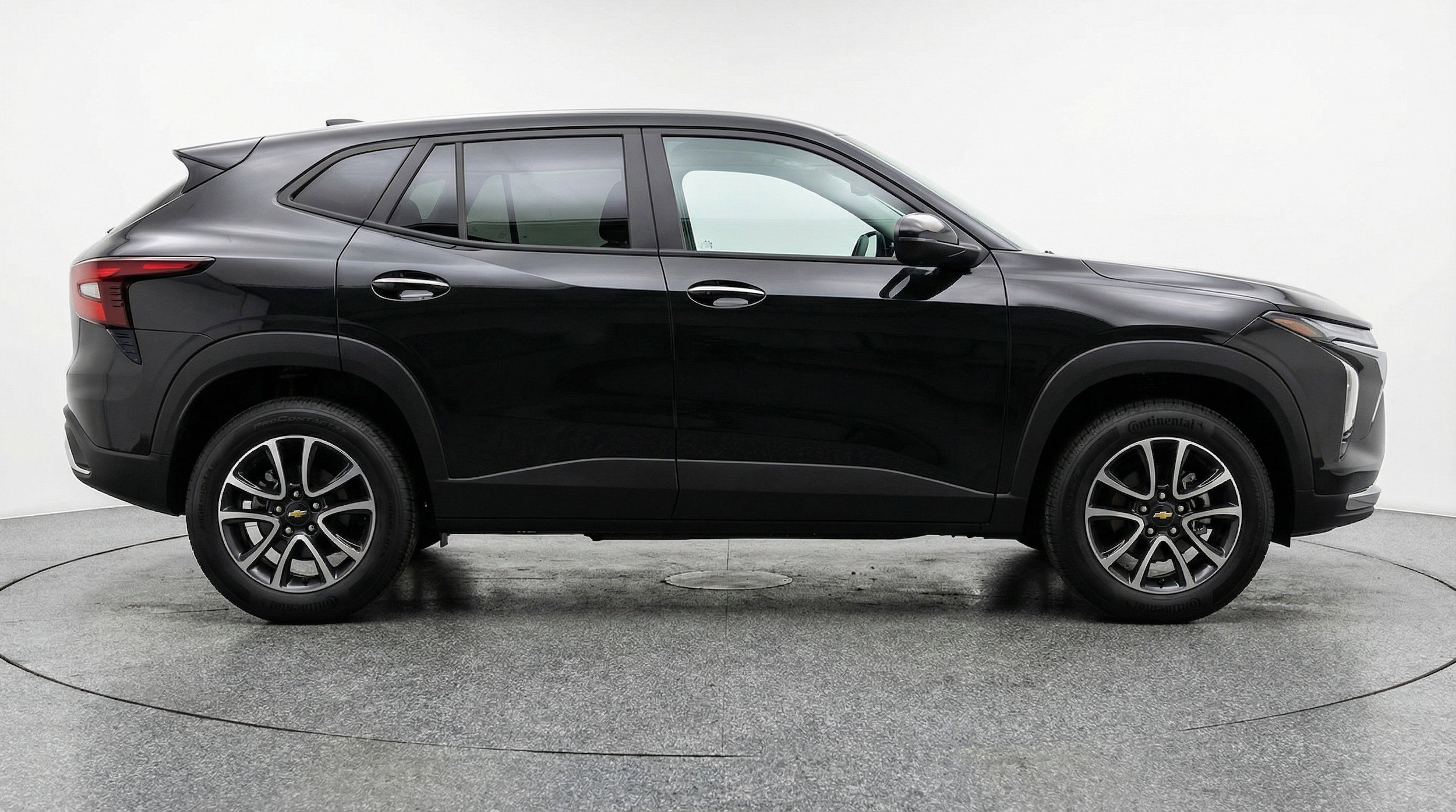 Thumbnail: 2025 Chevrolet TrailBlazer - 11