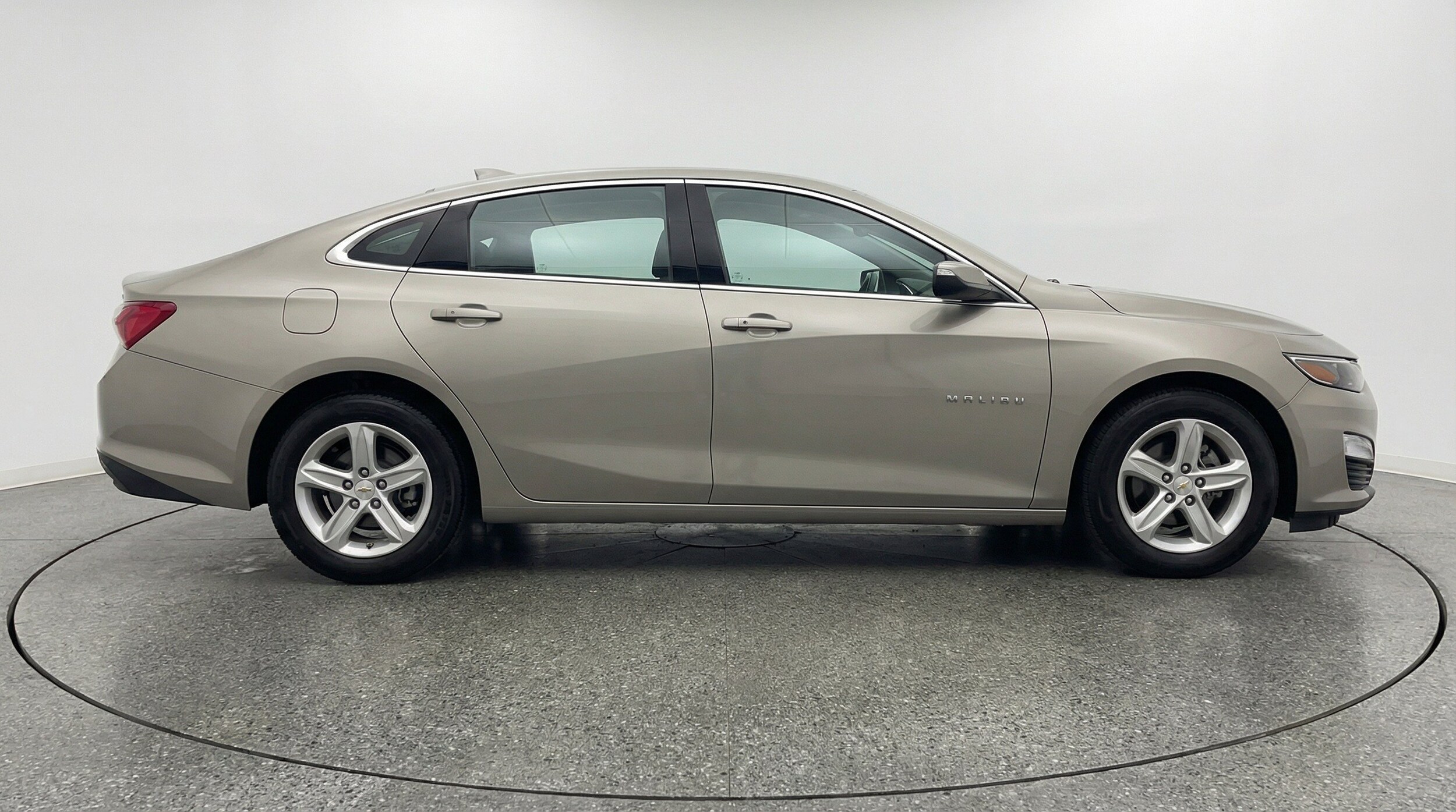 Thumbnail: 2024 Chevrolet Malibu - 11