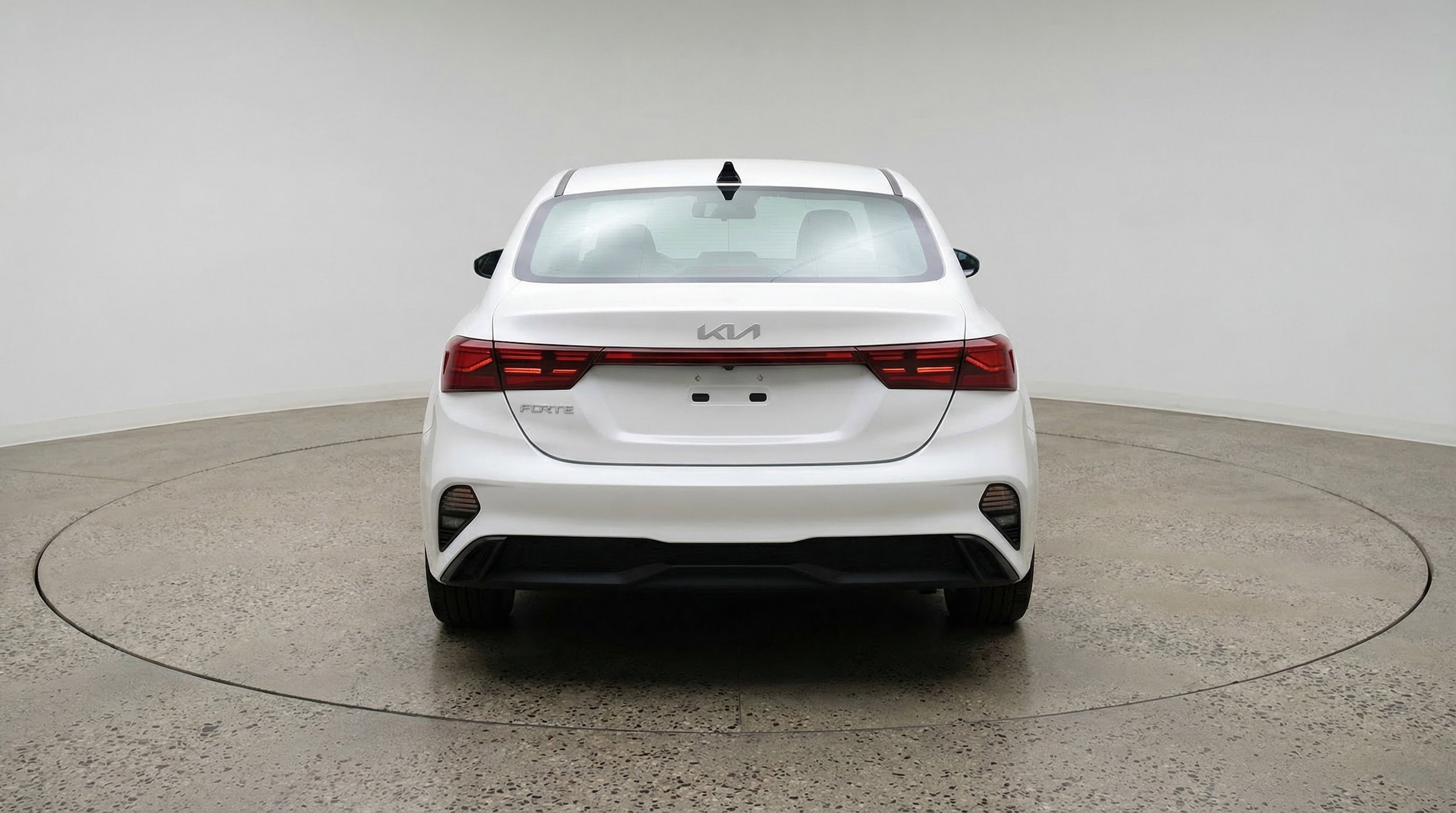 Thumbnail: 2024 Kia Forte - 7