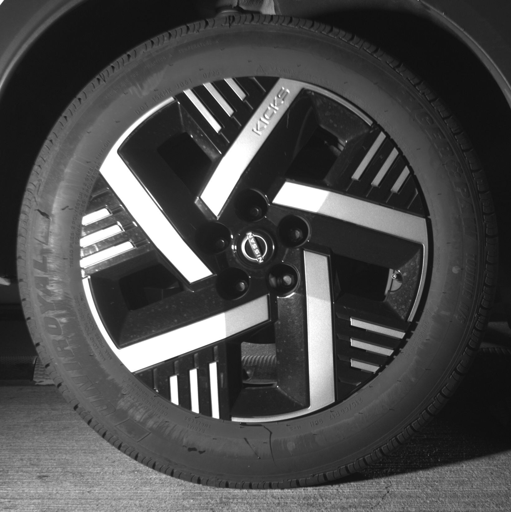 Thumbnail: 2025 Nissan Kicks - 12