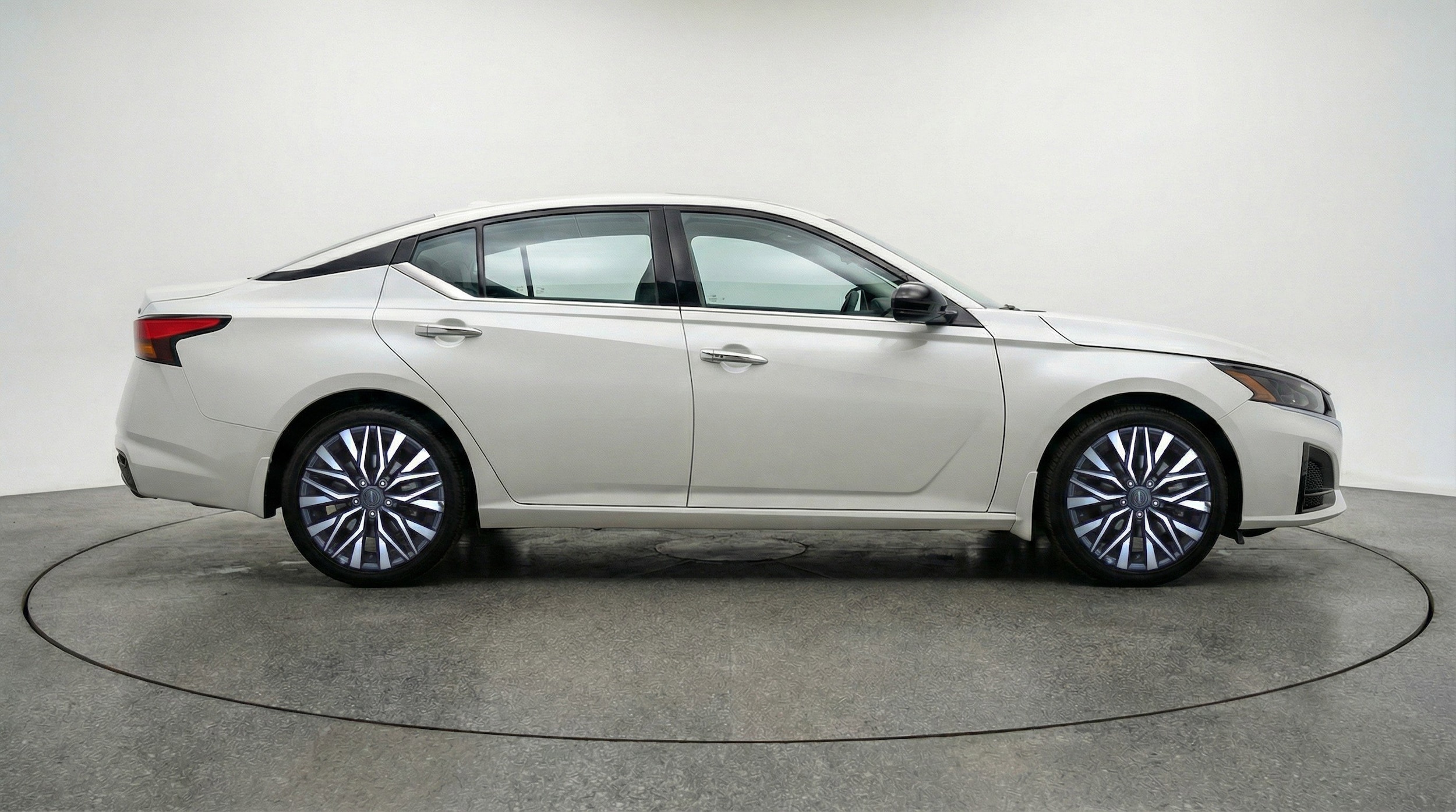 Thumbnail: 2025 Nissan Altima - 11