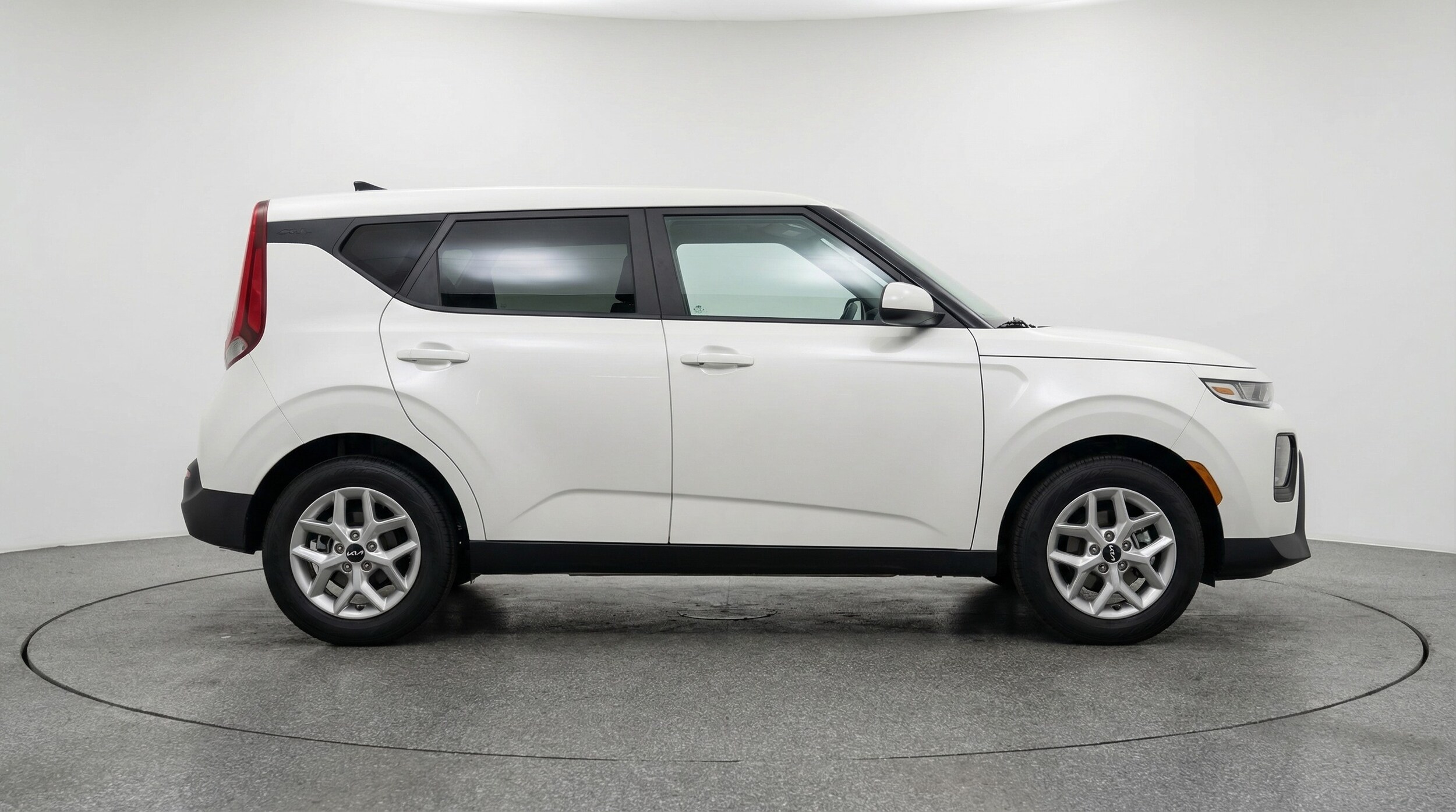 Thumbnail: 2025 Kia Soul - 8