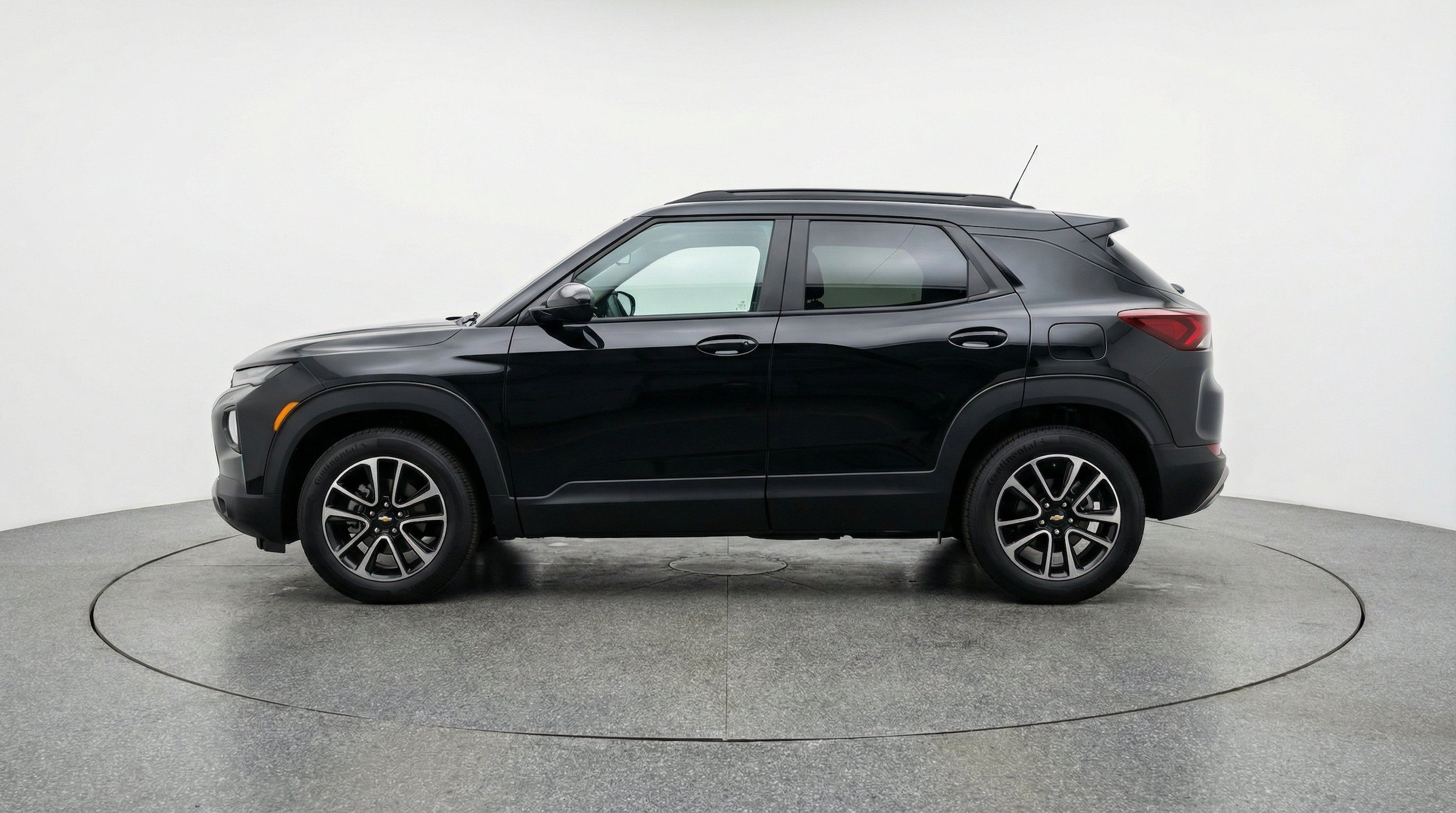 Thumbnail: 2025 Chevrolet TrailBlazer - 5