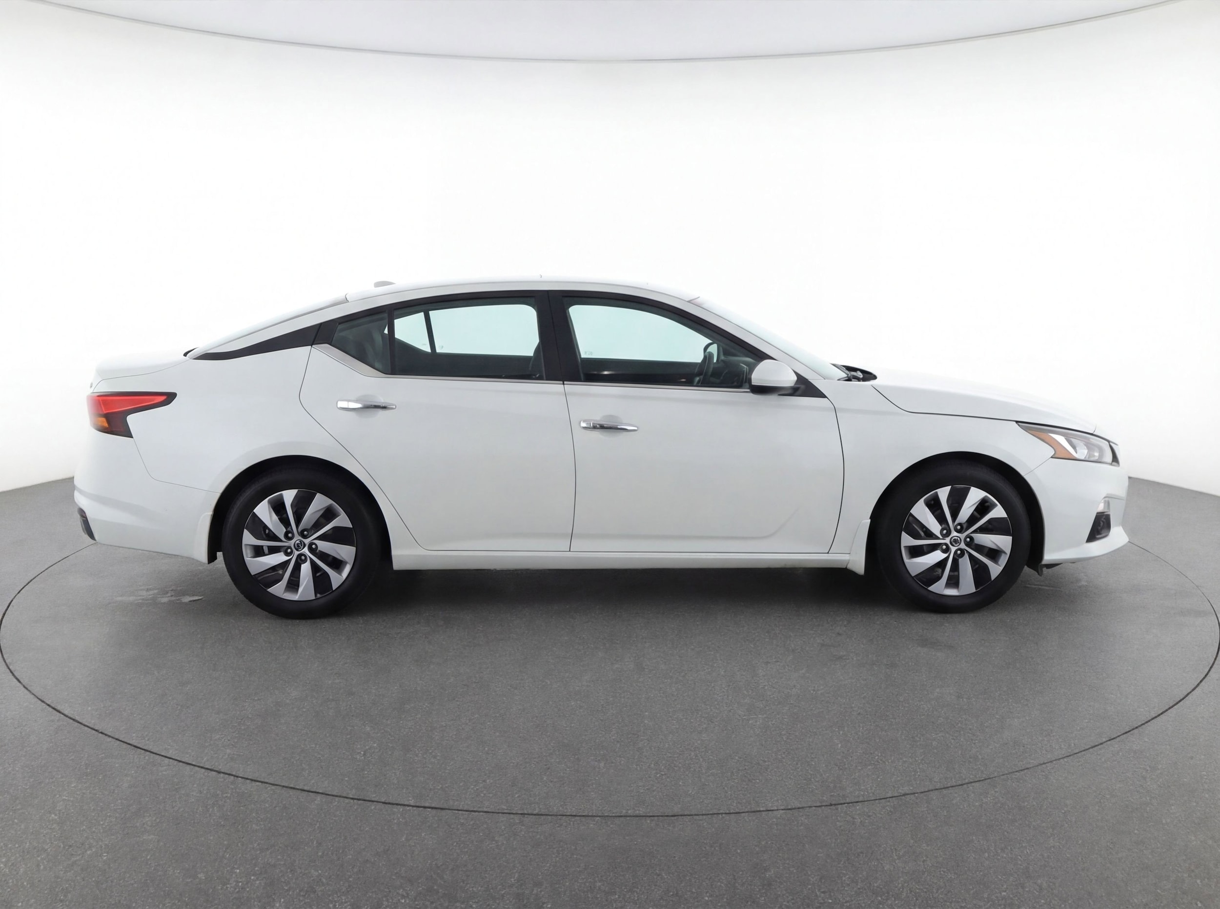 Thumbnail: 2023 Nissan Altima - 11