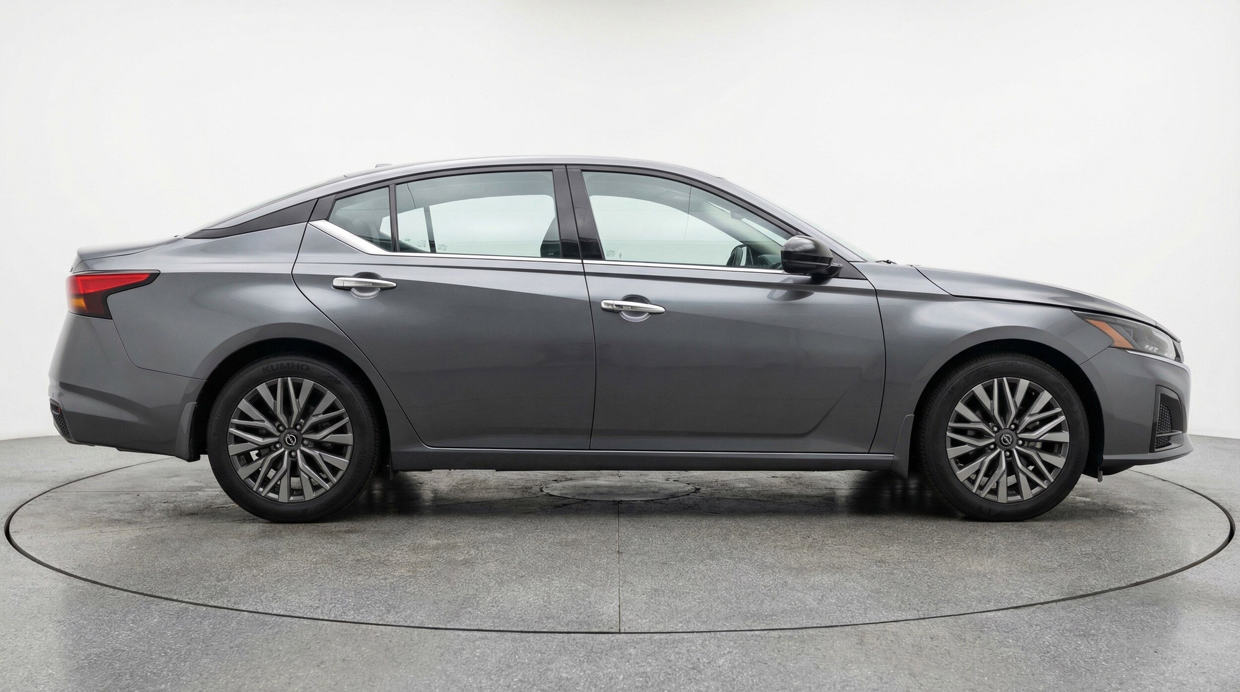 Thumbnail: 2025 Nissan Altima - 11