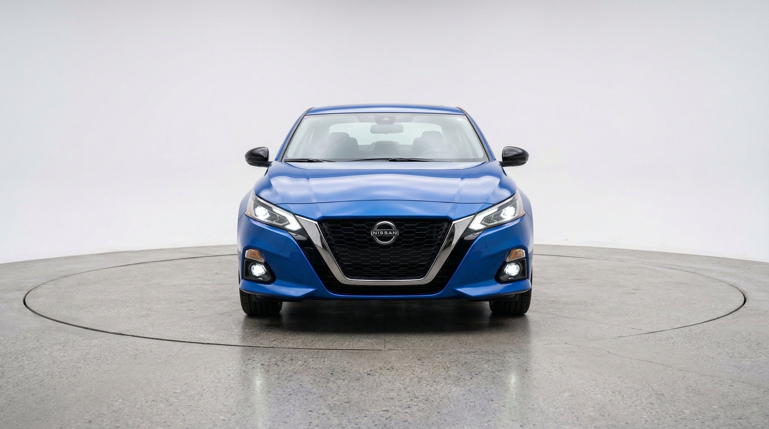 Thumbnail: 2025 Nissan Altima - 2