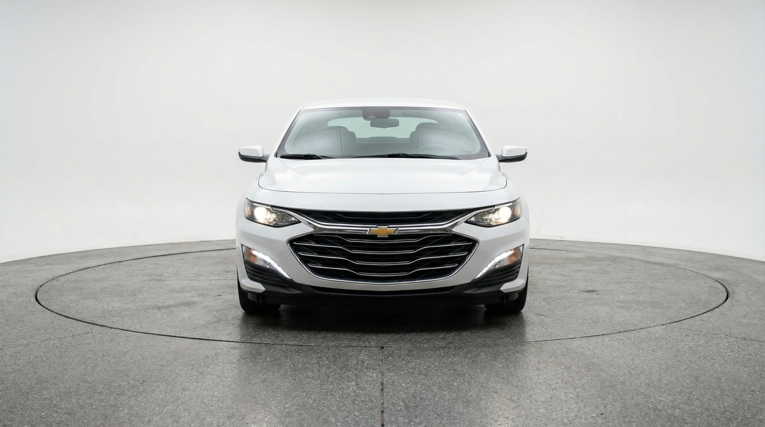 Thumbnail: 2024 Chevrolet Malibu - 2
