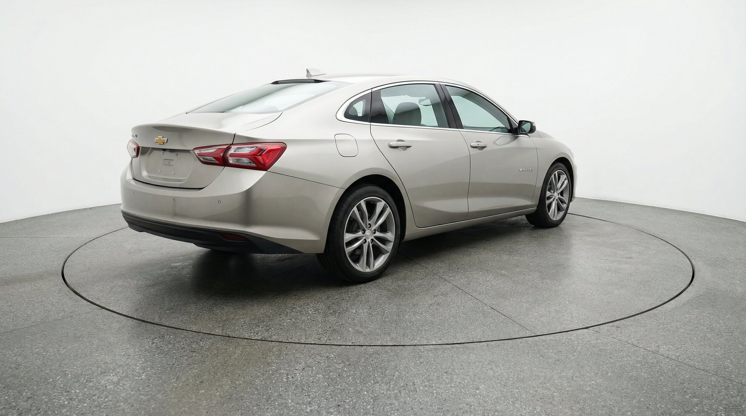 Thumbnail: 2024 Chevrolet Malibu - 9