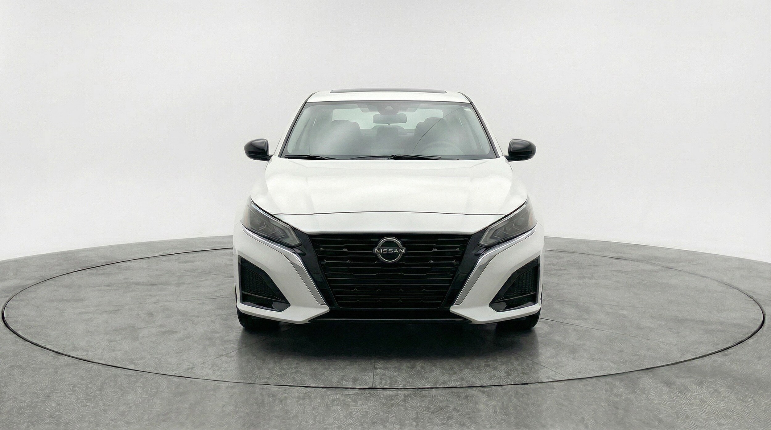 Thumbnail: 2025 Nissan Altima - 2