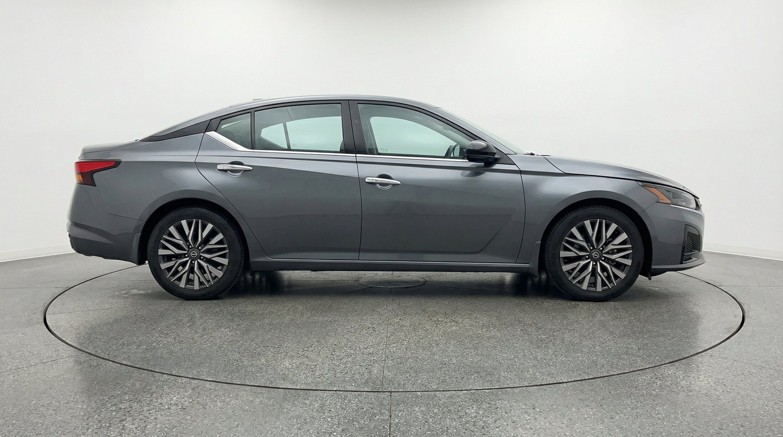 Thumbnail: 2025 Nissan Altima - 11