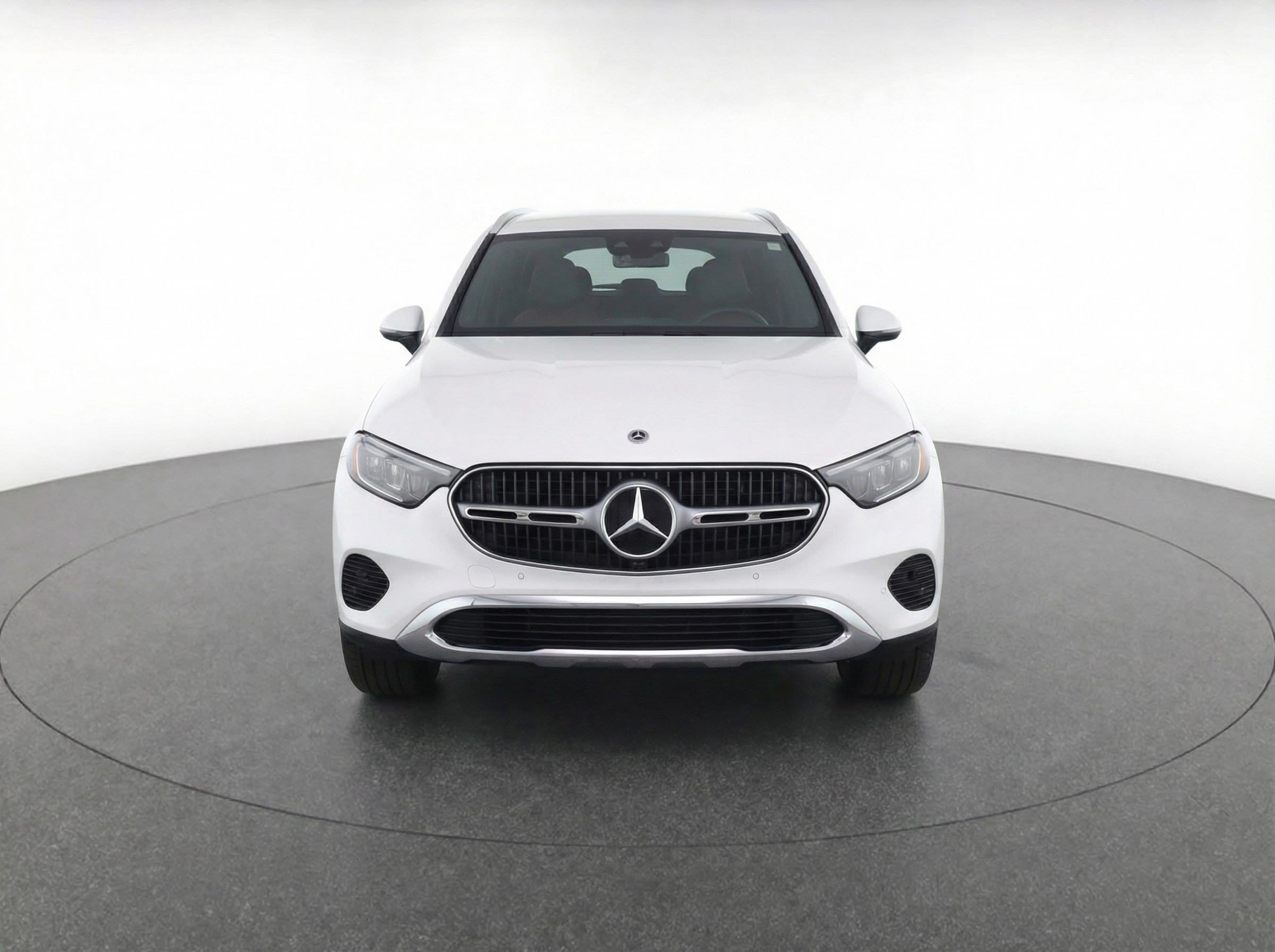 Thumbnail: 2024 Mercedes-Benz GLC - 2