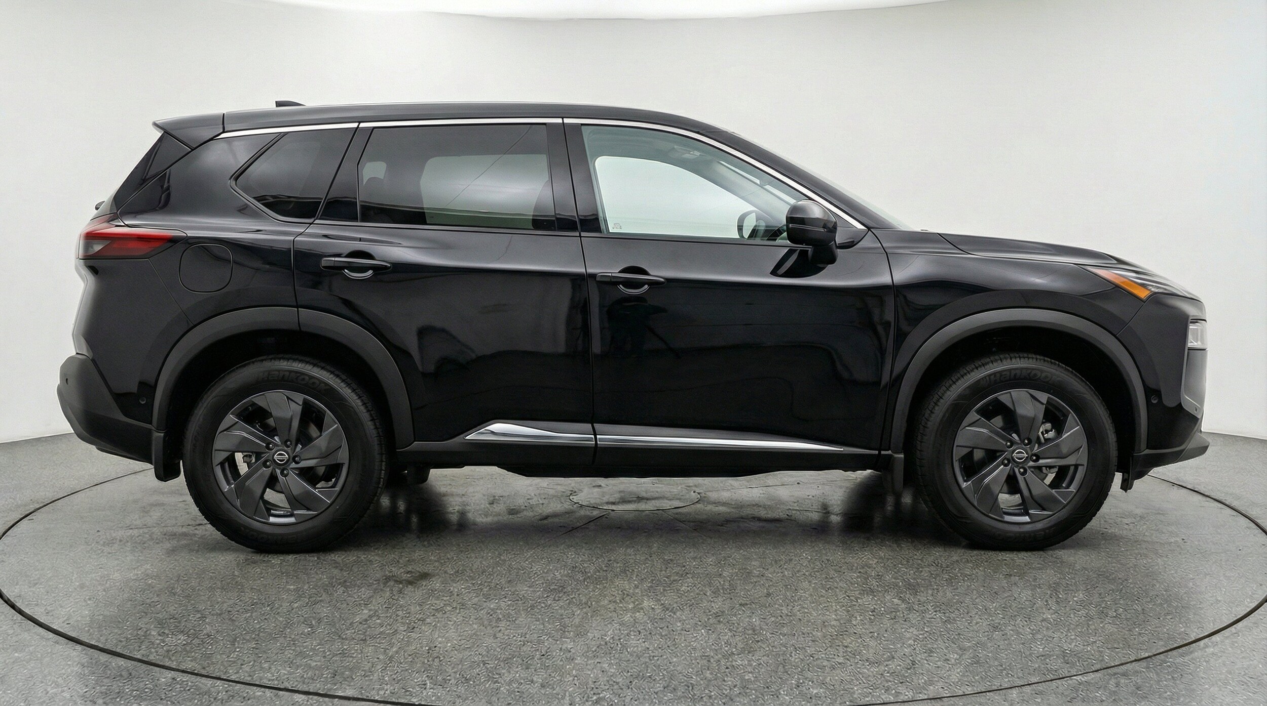 Thumbnail: 2025 Nissan Rogue - 11