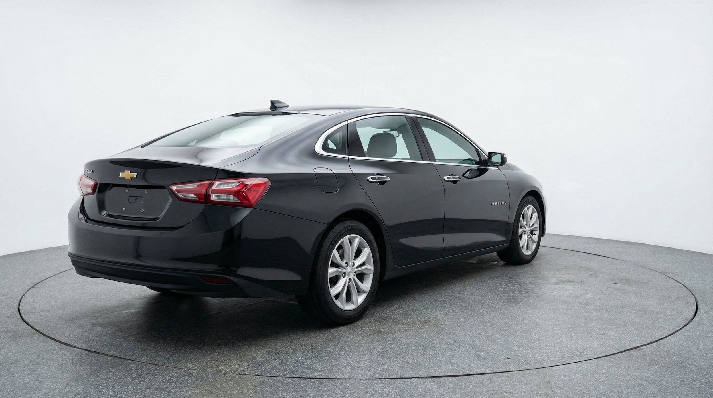 Thumbnail: 2024 Chevrolet Malibu - 9