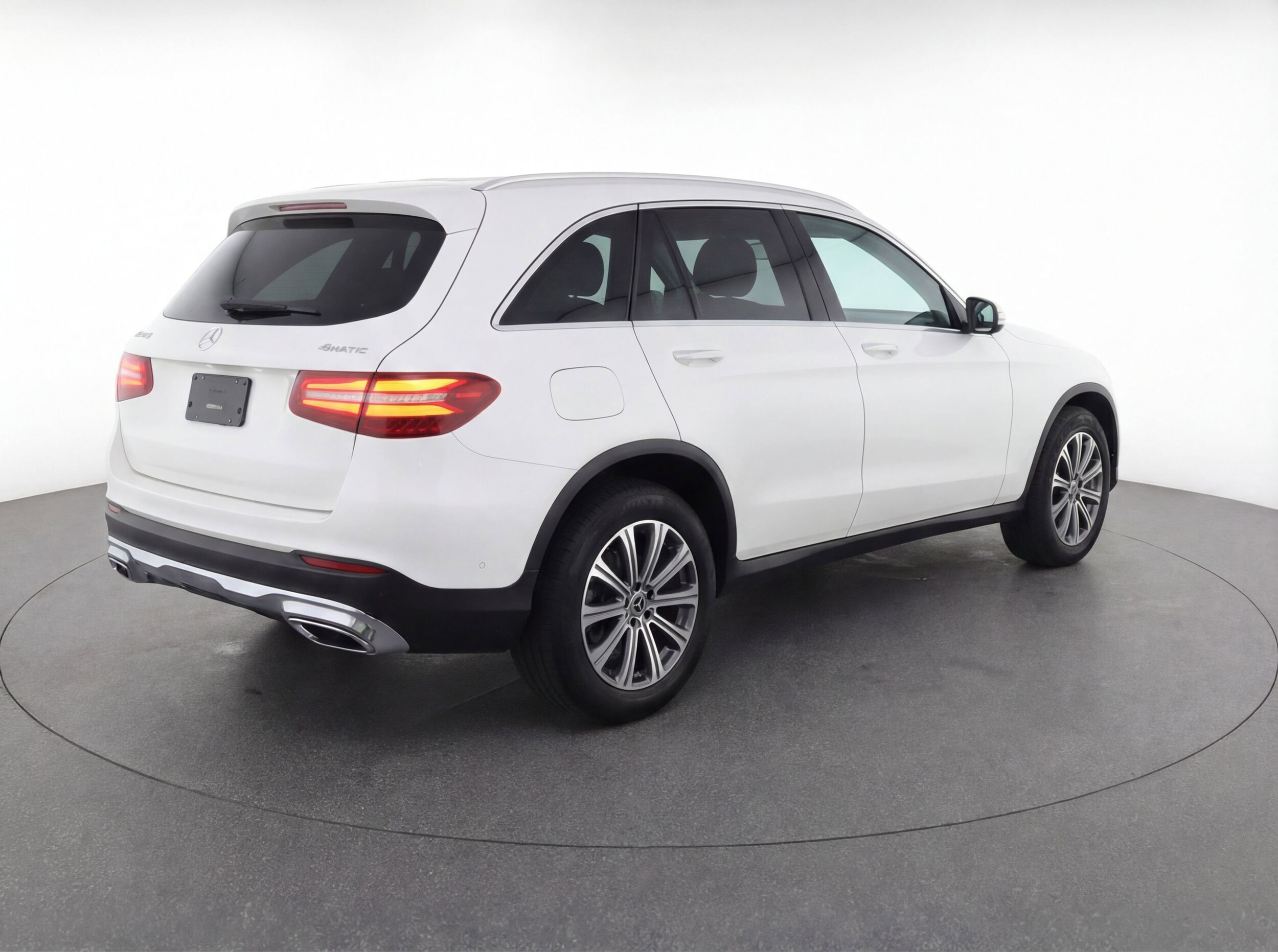 Thumbnail: 2024 Mercedes-Benz GLC - 9