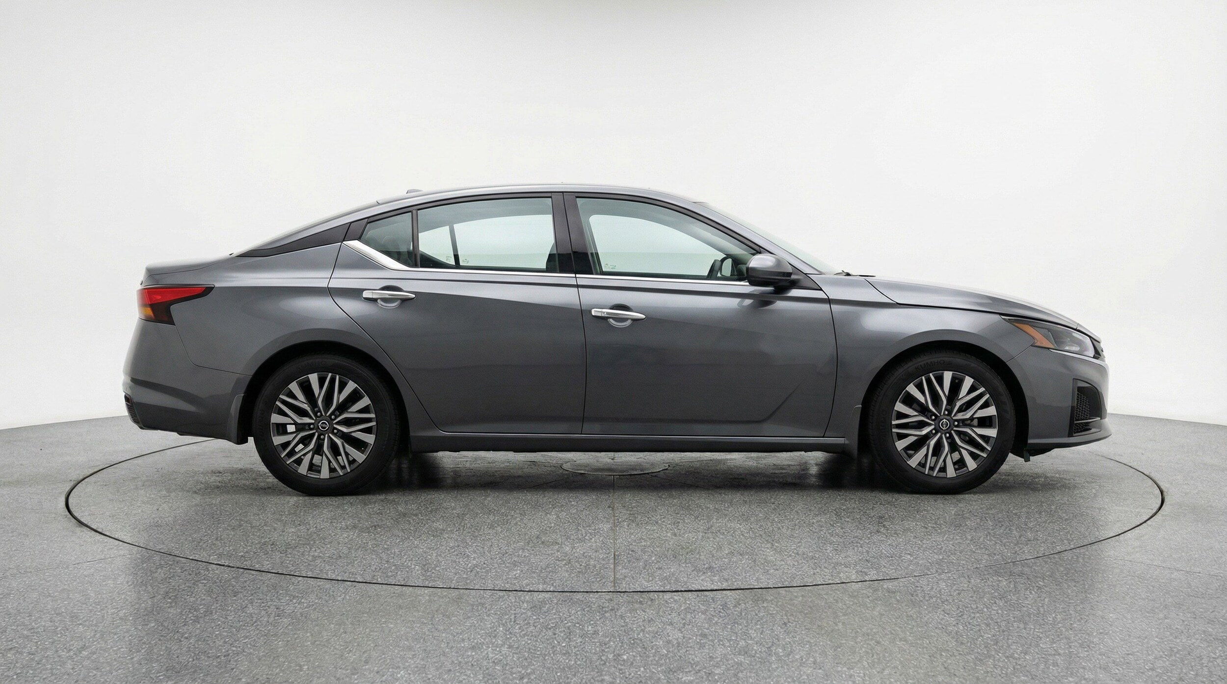 Thumbnail: 2025 Nissan Altima - 11