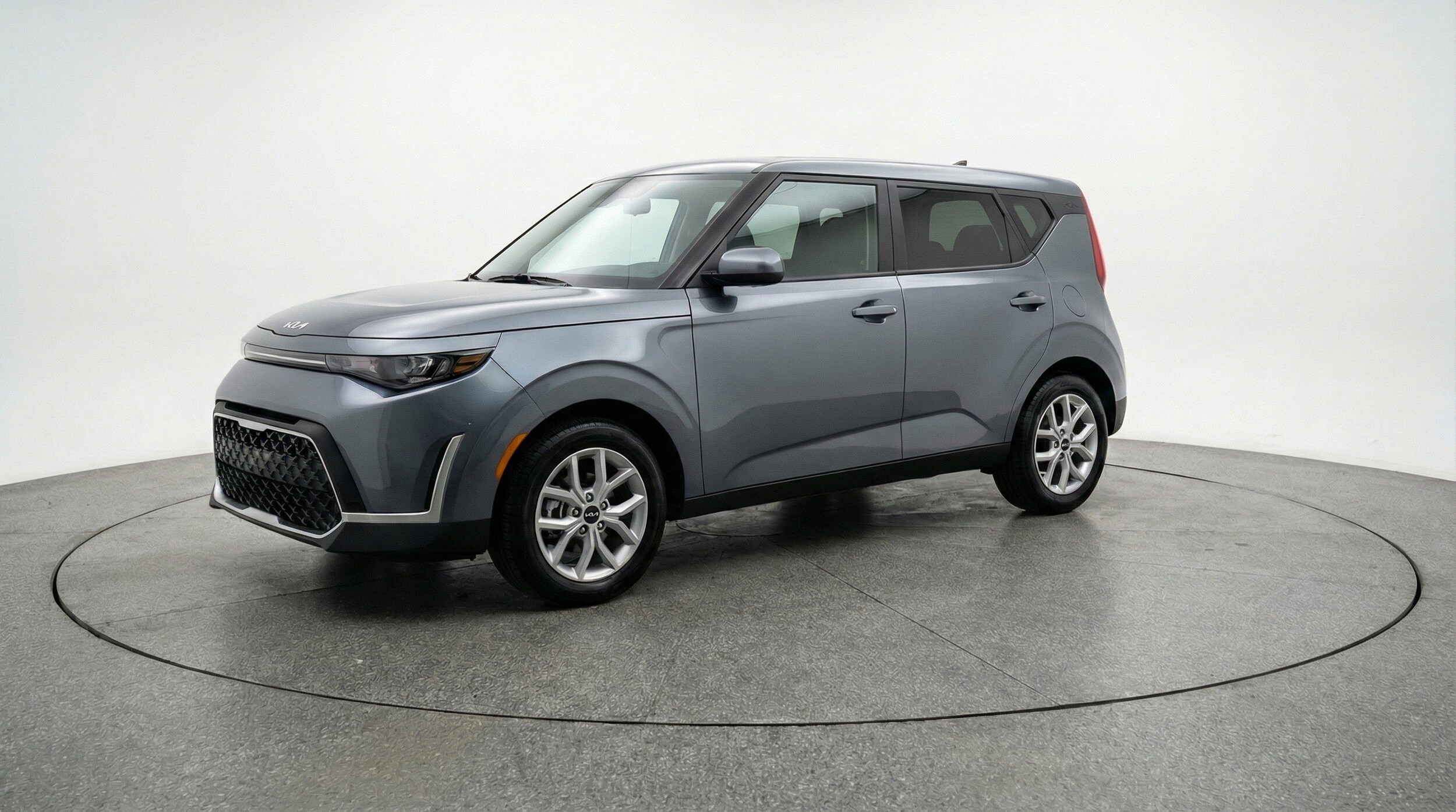 Thumbnail: 2025 Kia Soul - 3