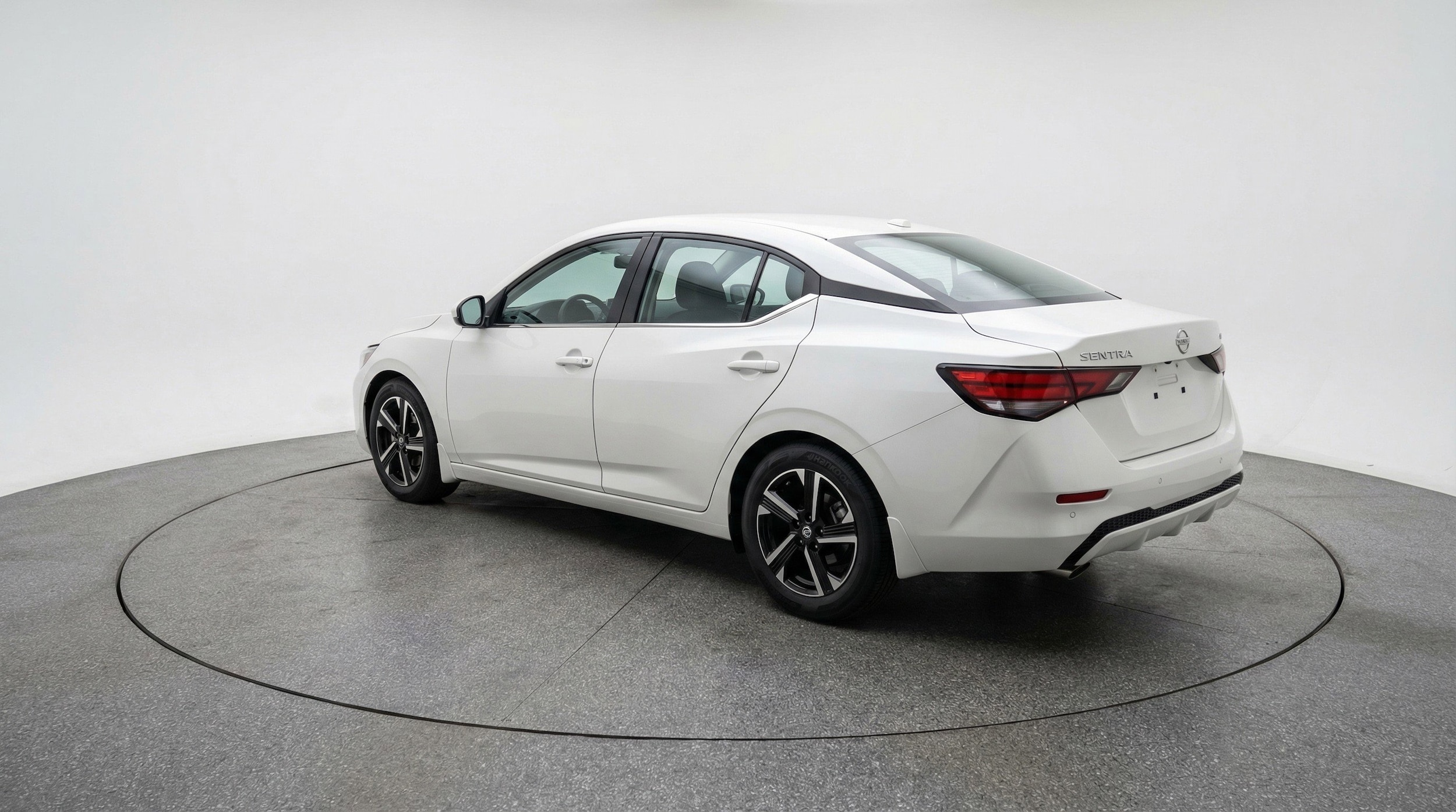 Thumbnail: 2025 Nissan Sentra - 6