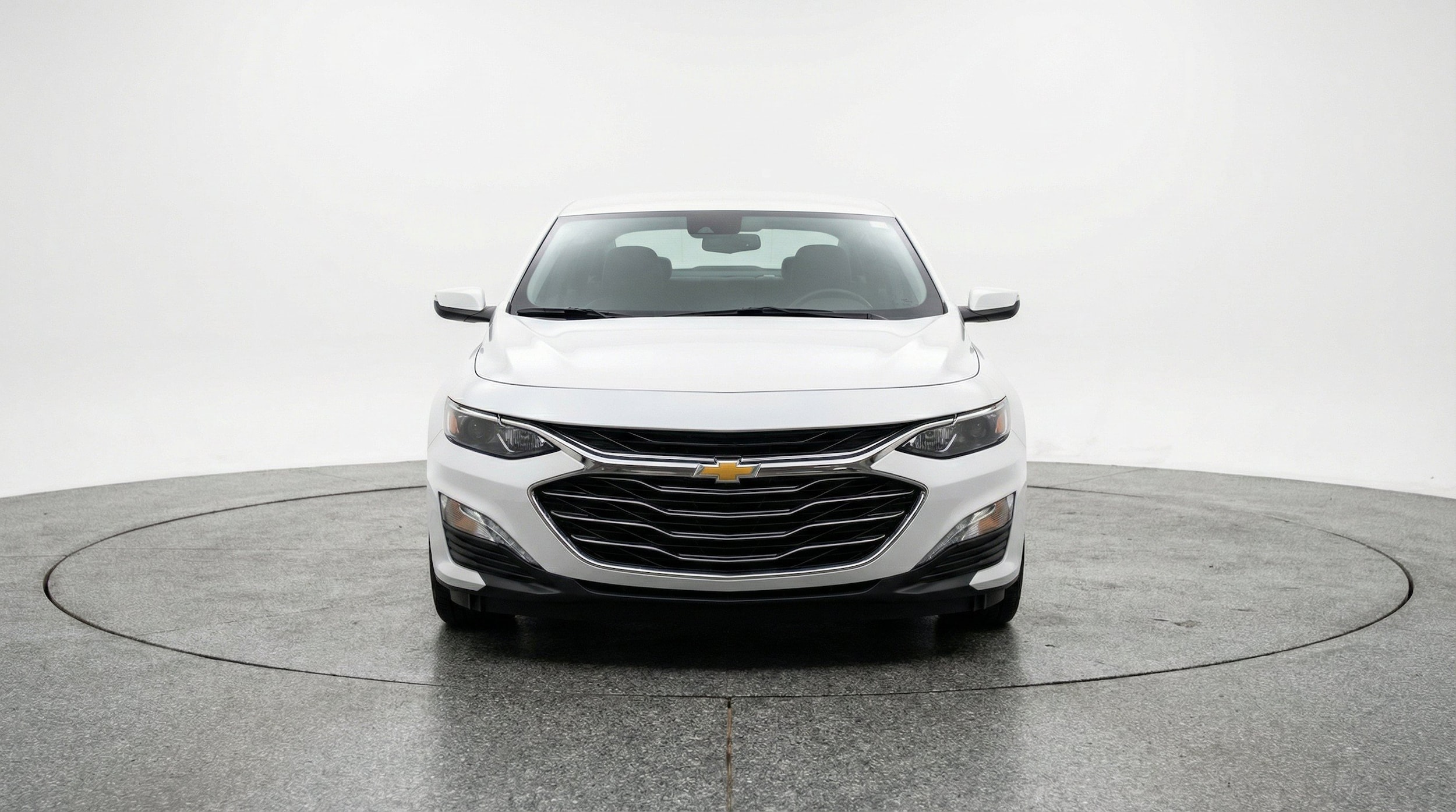 Thumbnail: 2024 Chevrolet Malibu - 2