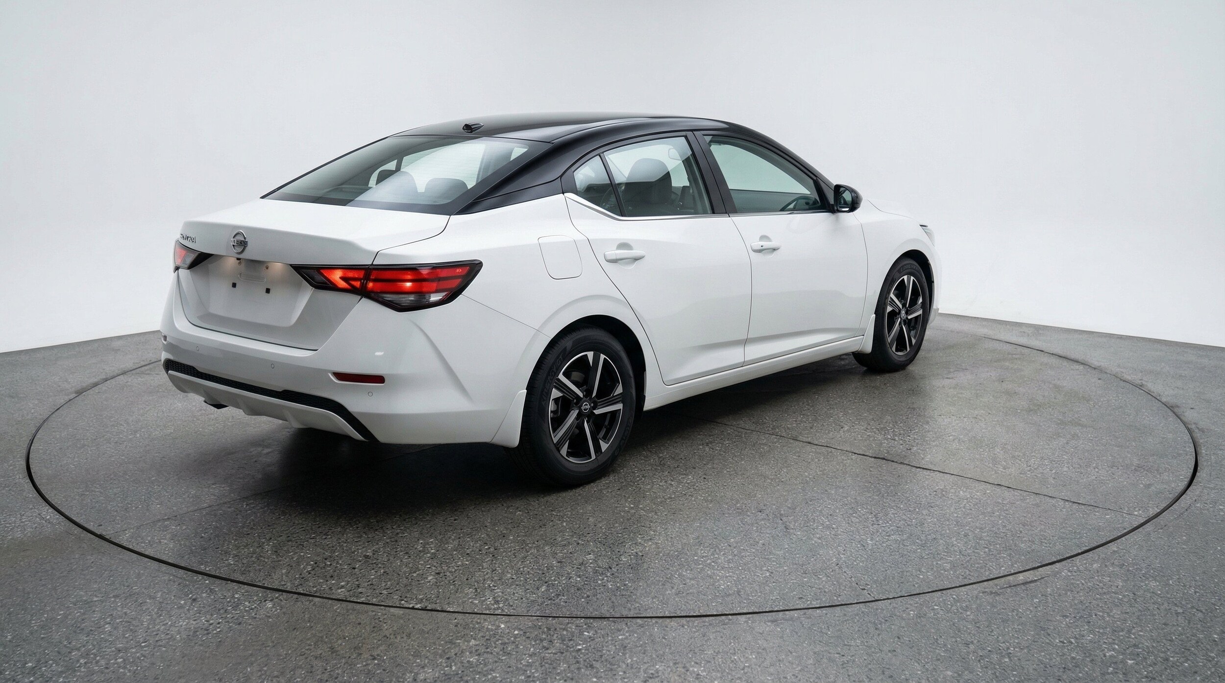 Thumbnail: 2025 Nissan Sentra - 9
