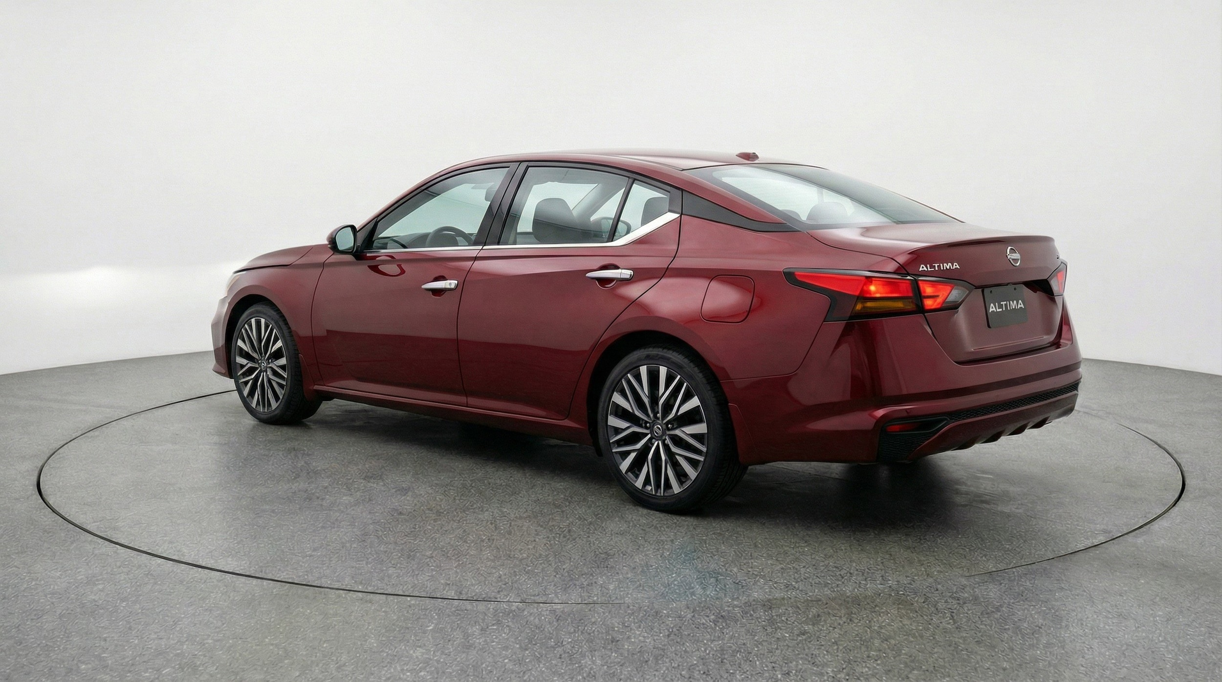 Thumbnail: 2025 Nissan Altima - 6