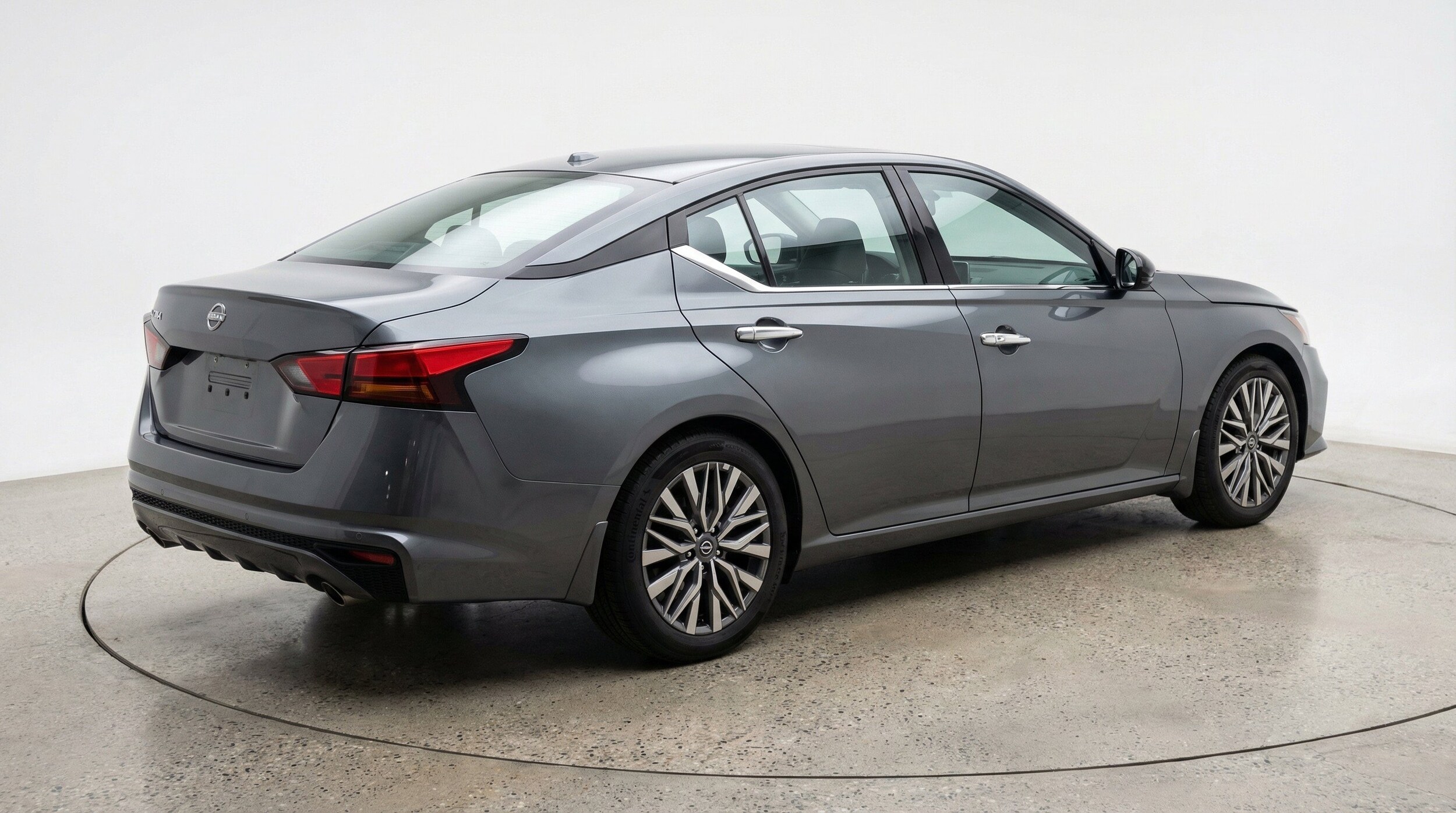 Thumbnail: 2025 Nissan Altima - 9