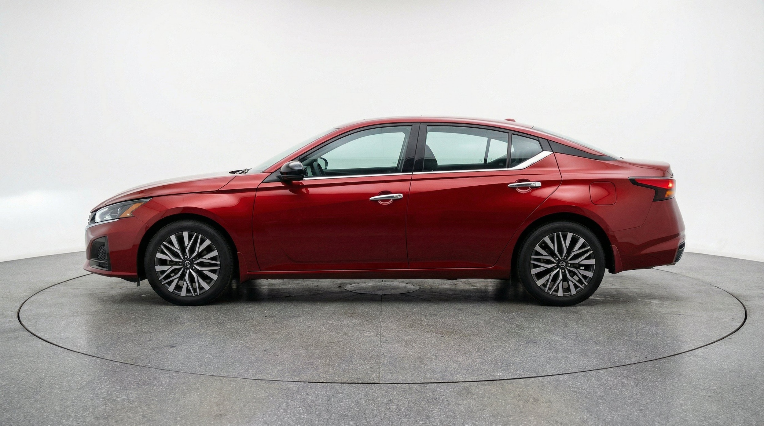 Thumbnail: 2025 Nissan Altima - 5