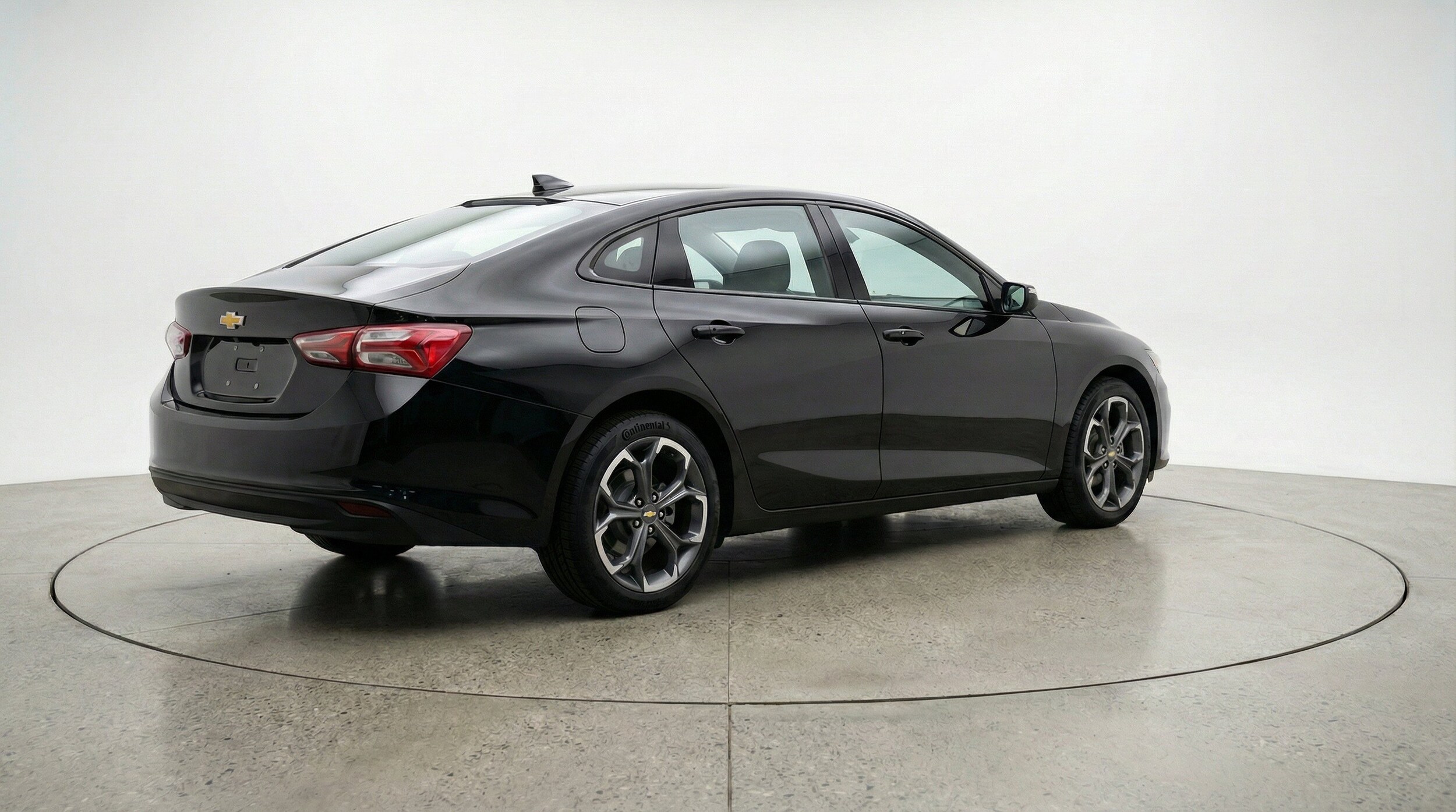 Thumbnail: 2024 Chevrolet Malibu - 9