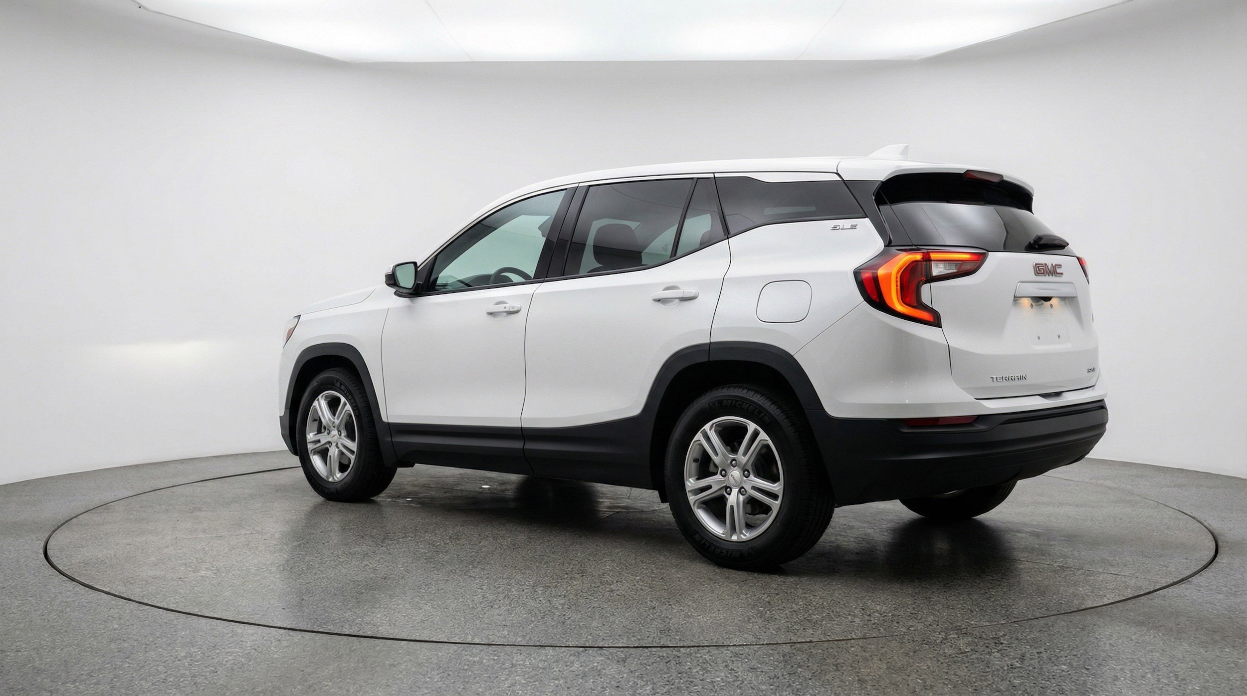 Thumbnail: 2024 GMC Terrain - 6